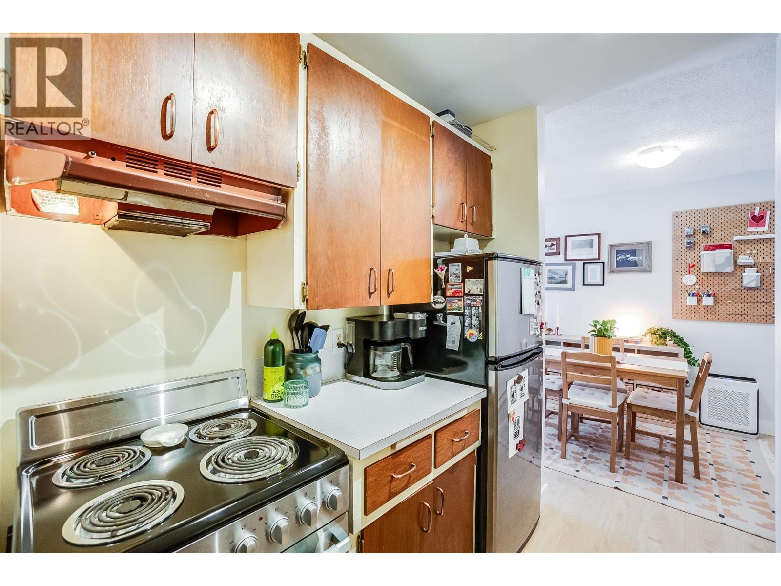 #402 191 TREVOR STREET - 16