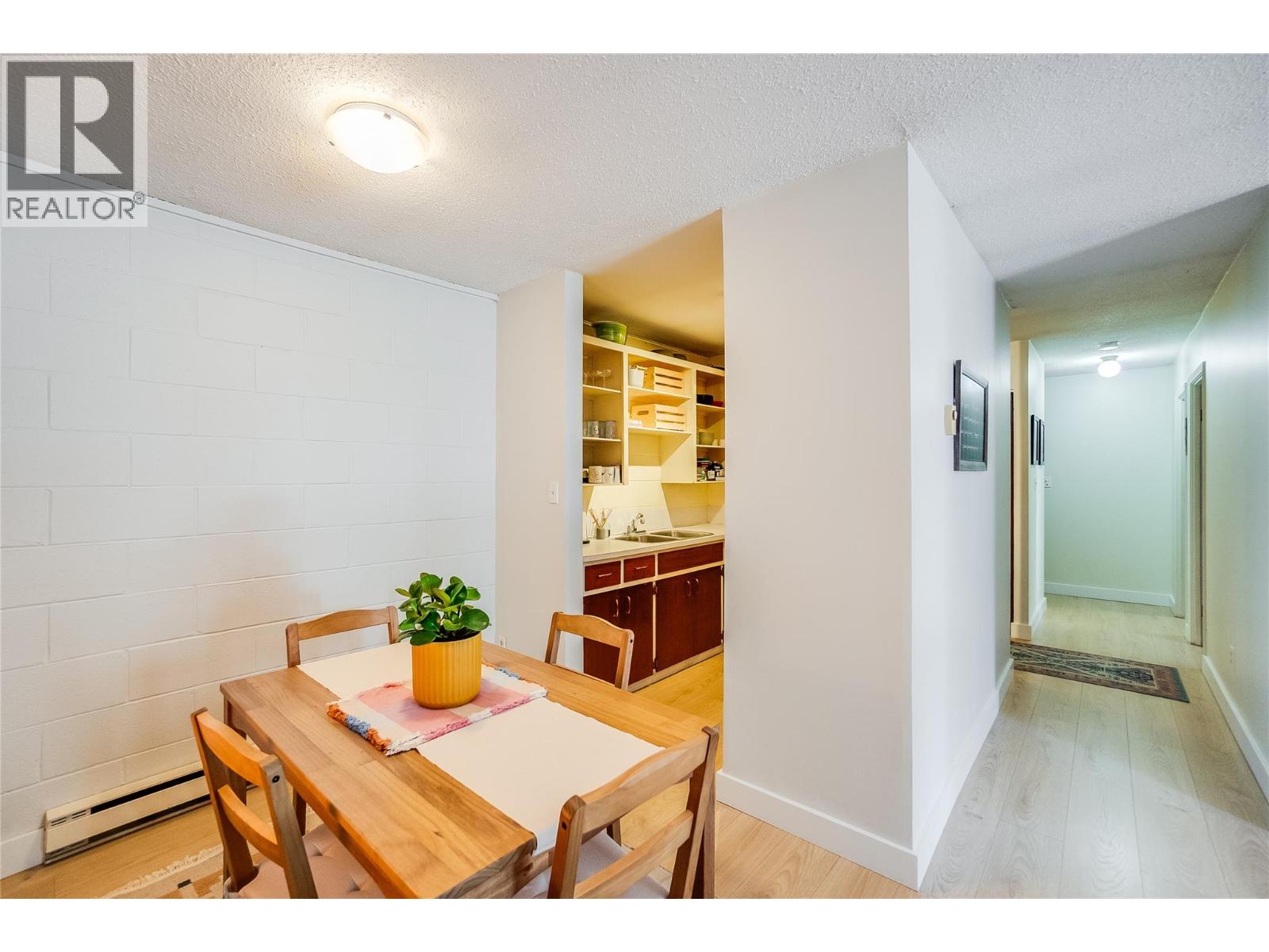 #402 191 TREVOR STREET - 11