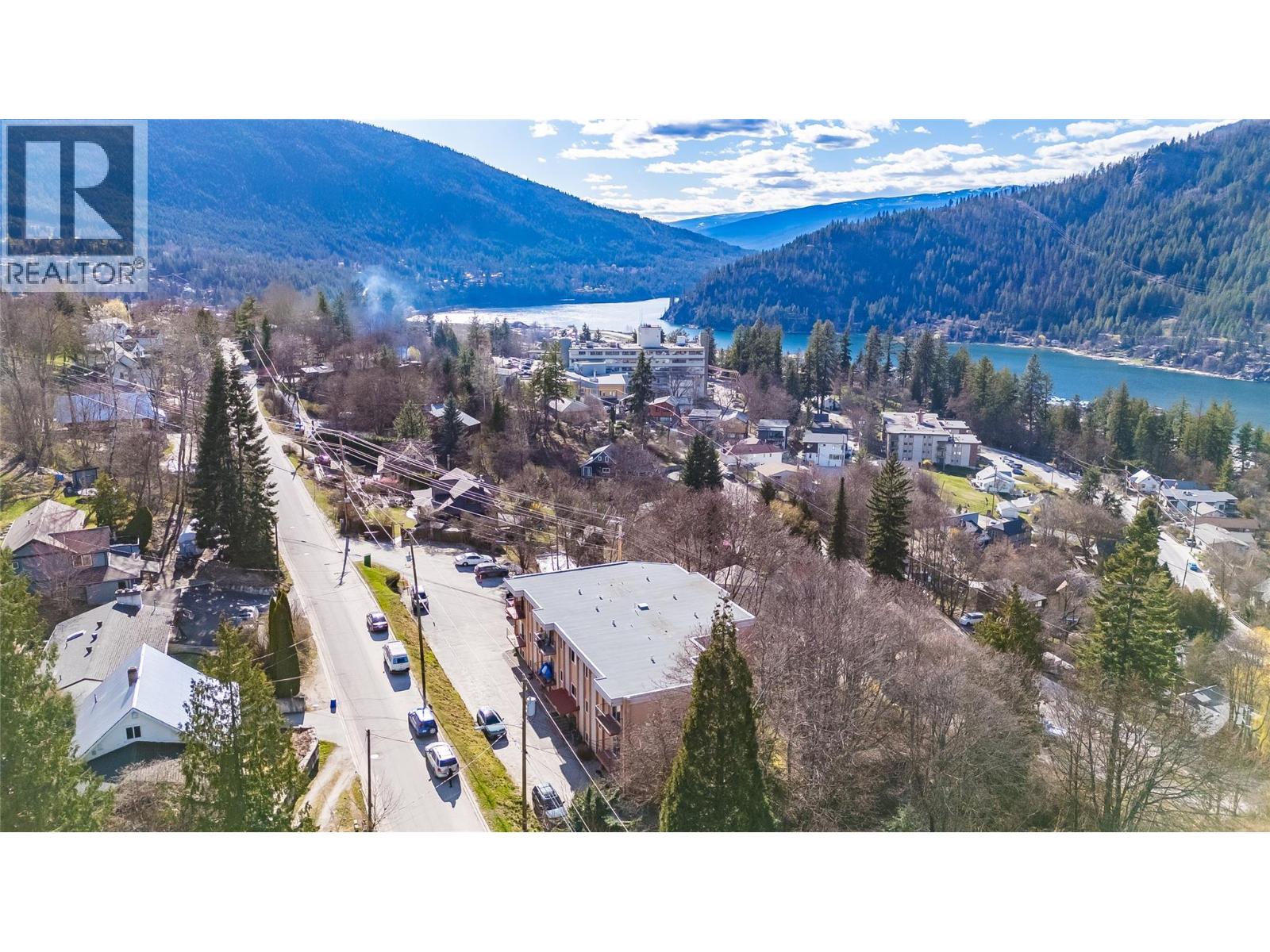 #402 191 TREVOR STREET - 49