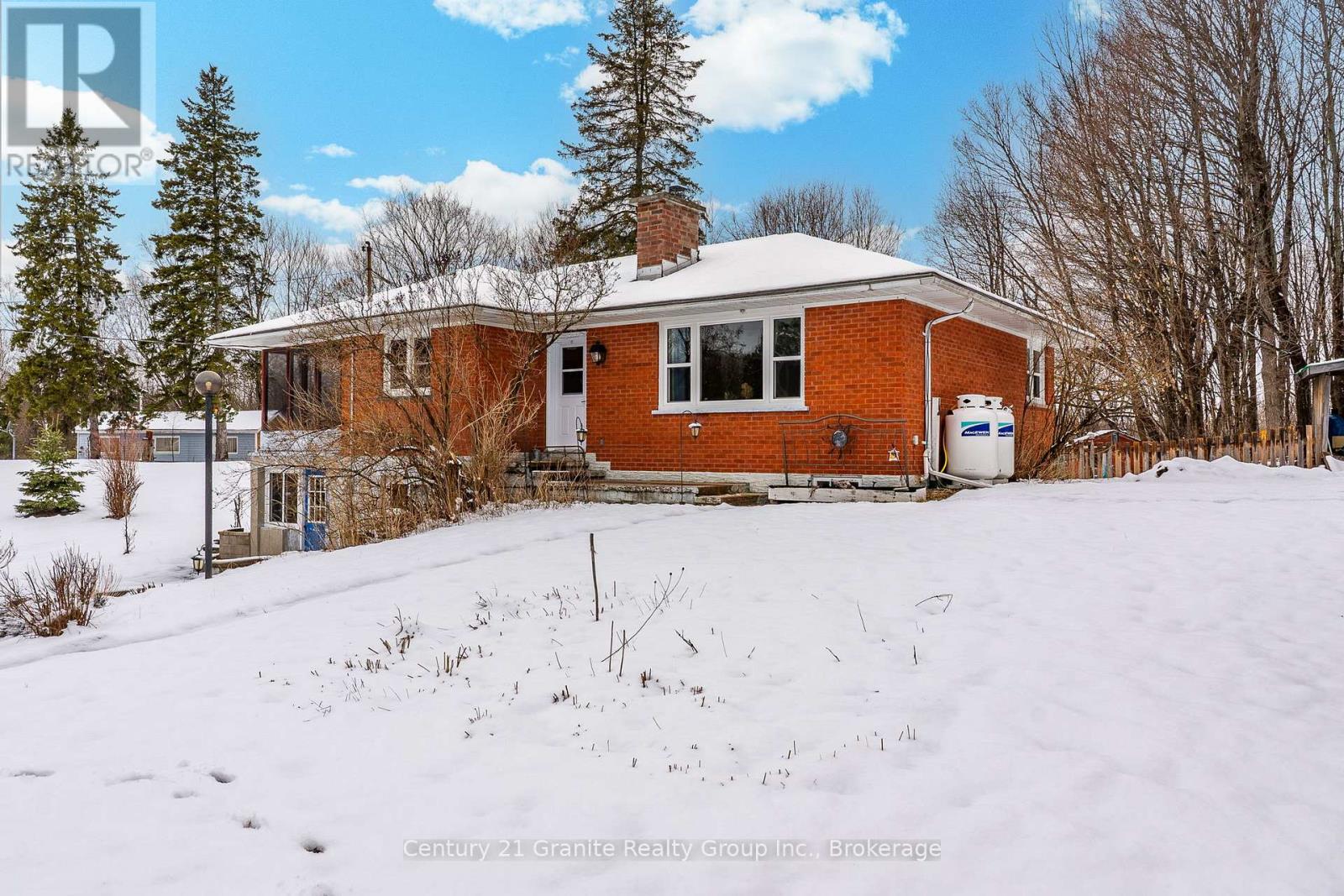 1523 COUNTY ROAD 21 ROAD - 1