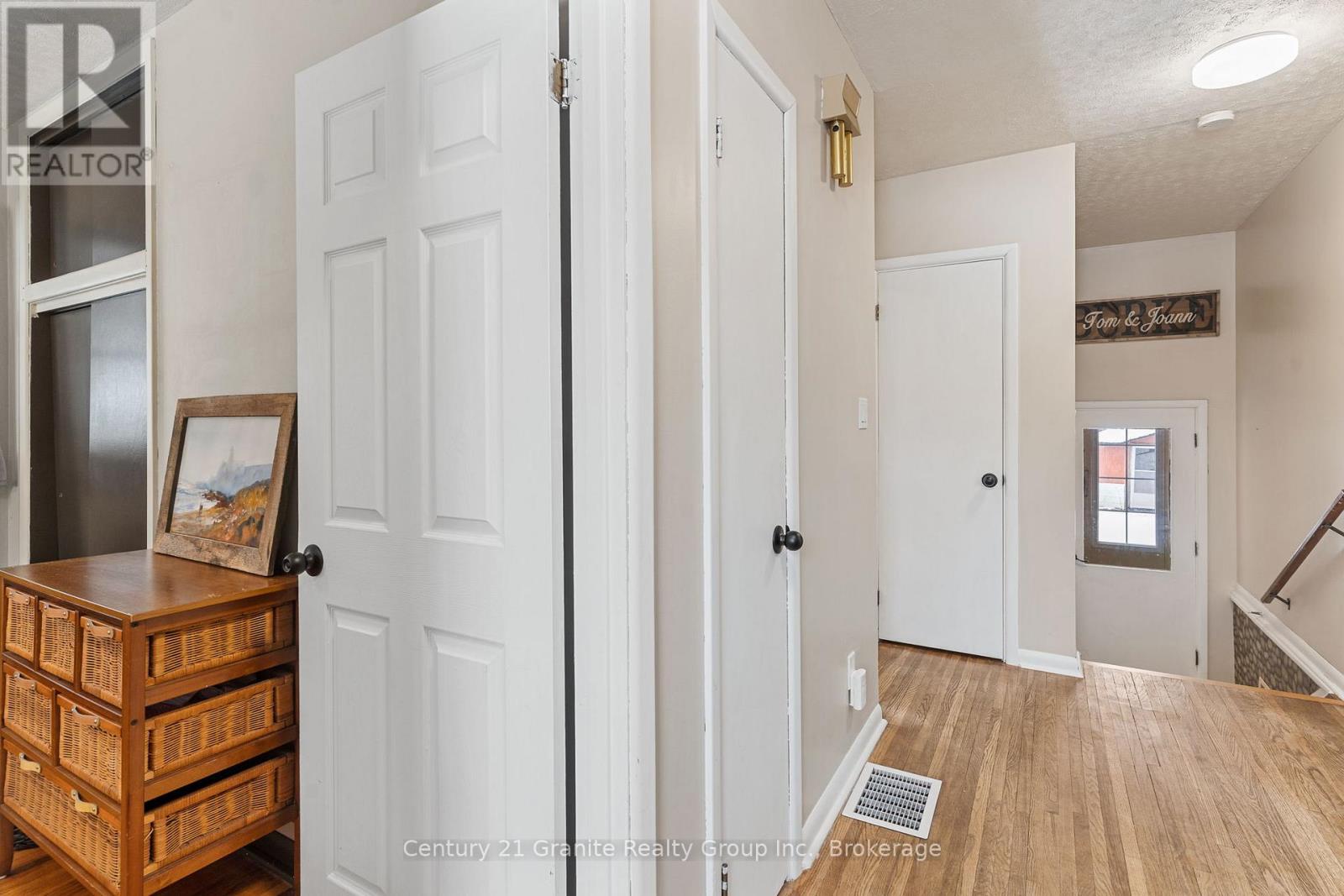 1523 COUNTY ROAD 21 ROAD - 25