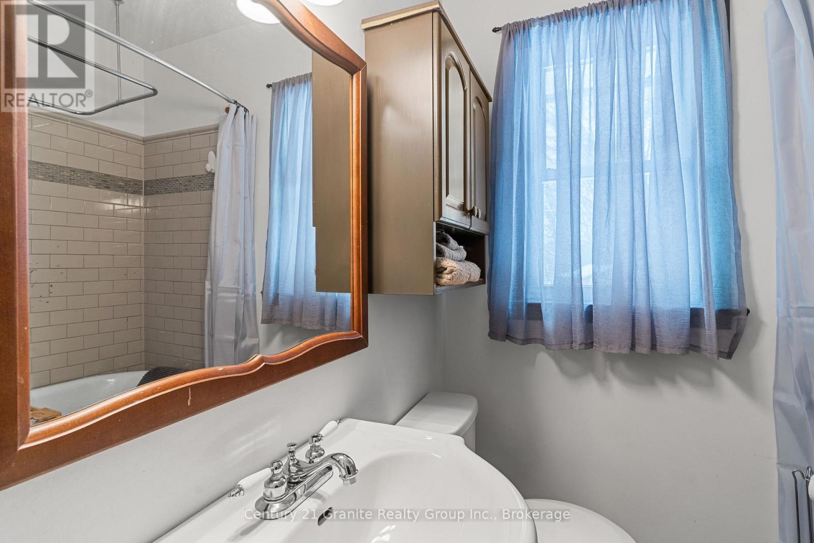 1523 COUNTY ROAD 21 ROAD - 27