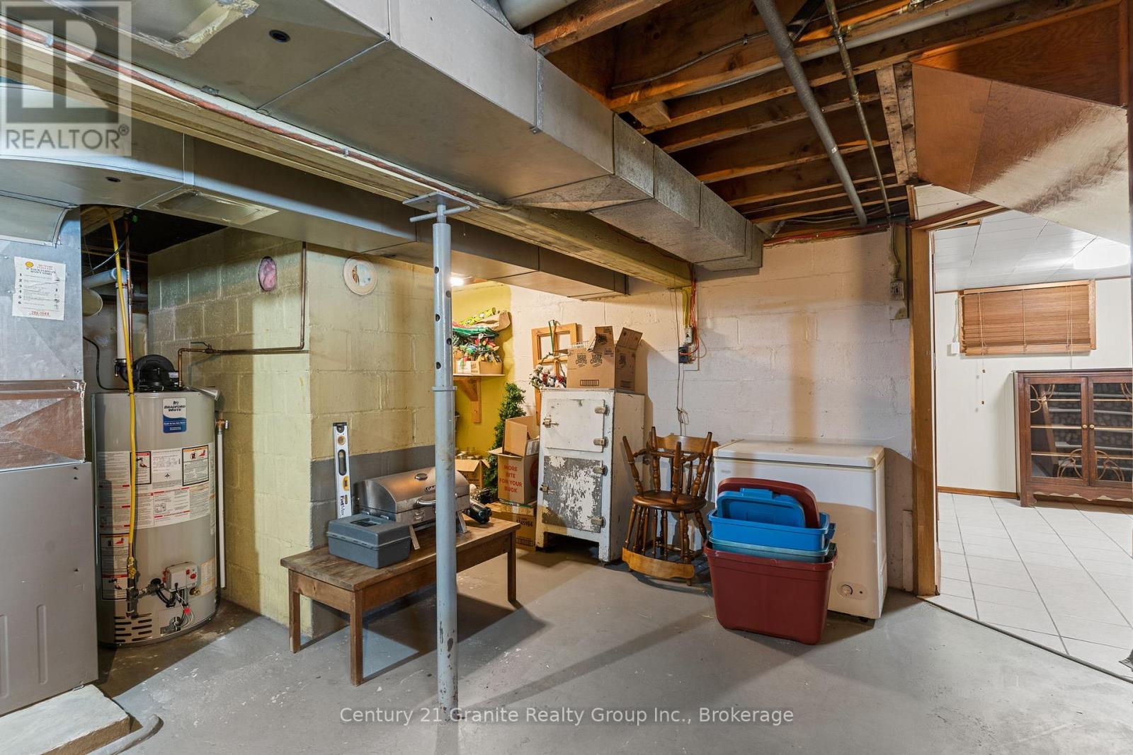 1523 COUNTY ROAD 21 ROAD - 43