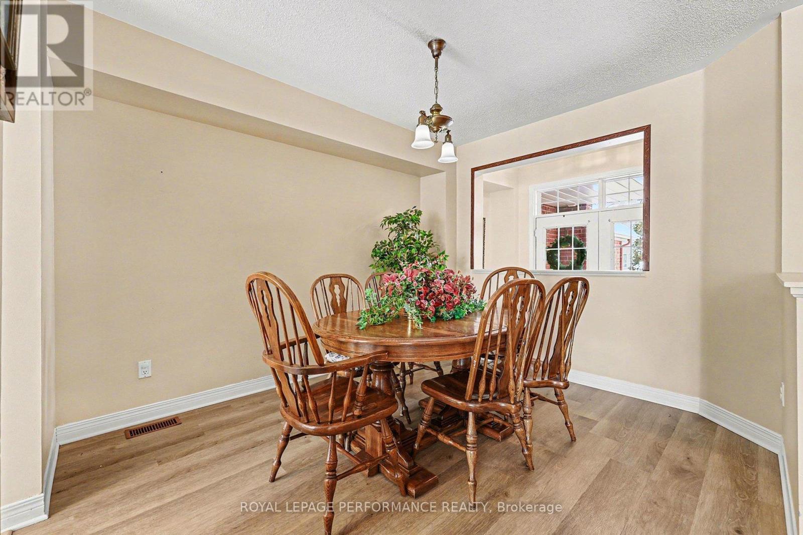 214 WINDHURST DRIVE — photo 9