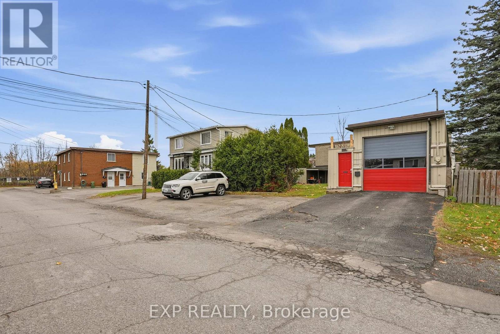 1237 1255 COUSINEAU STREET — photo 43