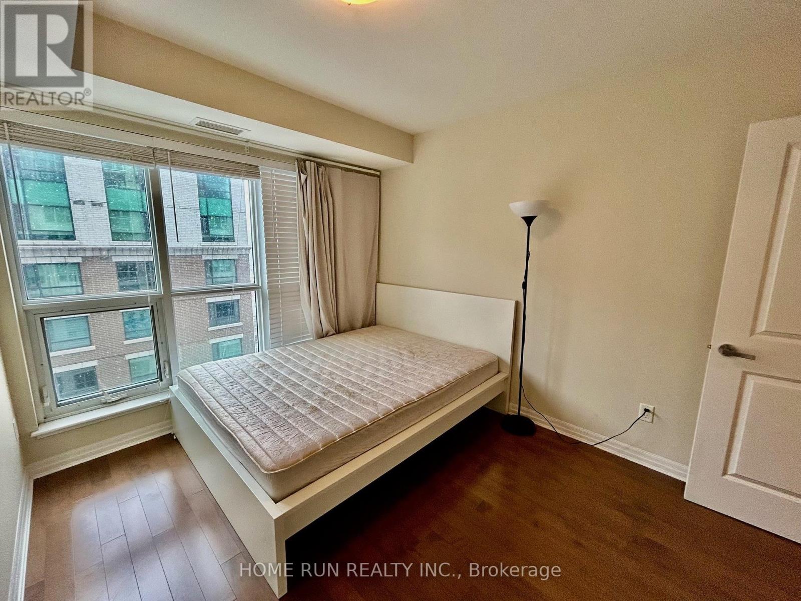 1104 - 195 BESSERER STREET — photo 23