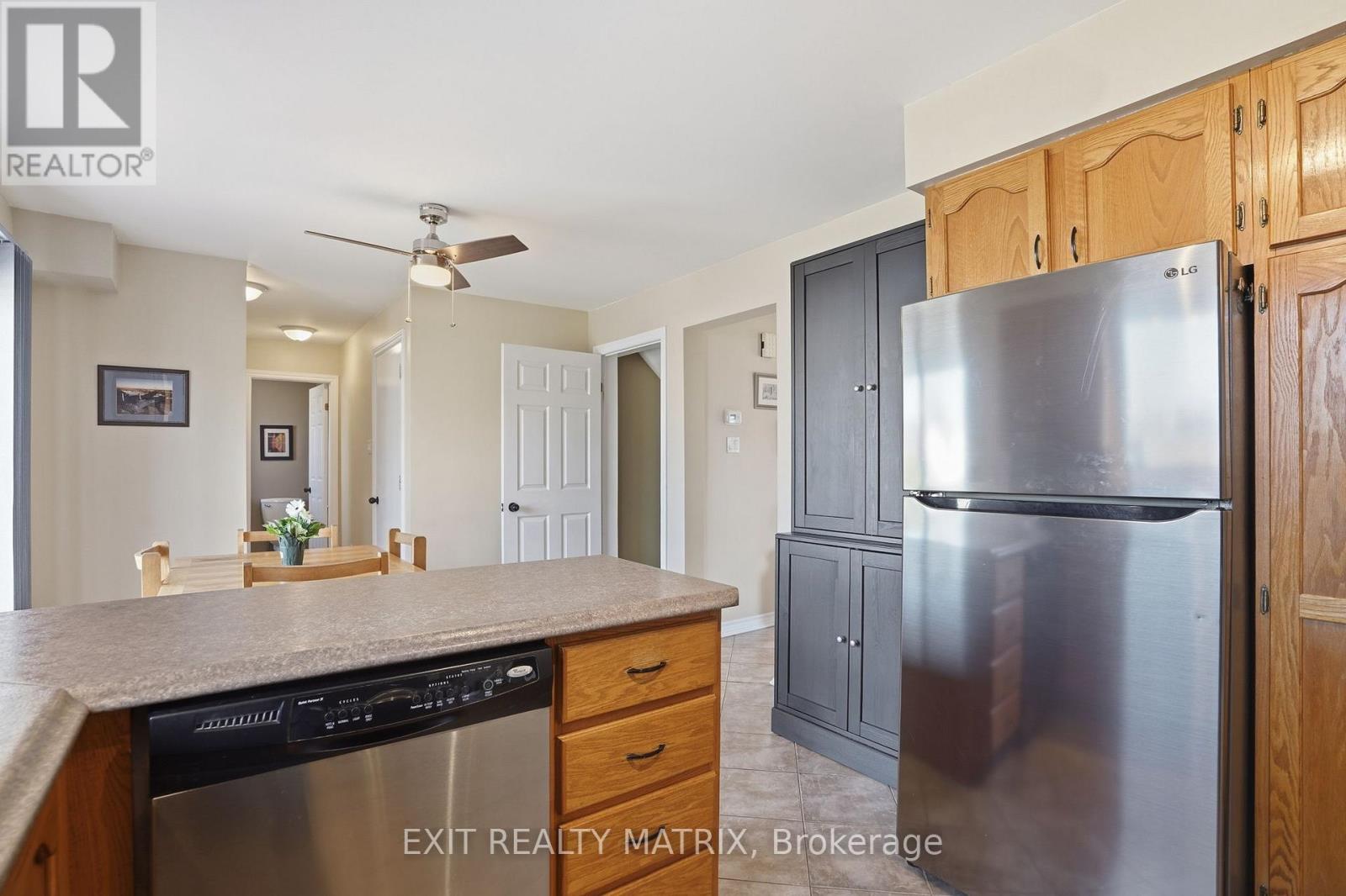 144 CENTENAIRE STREET - 12