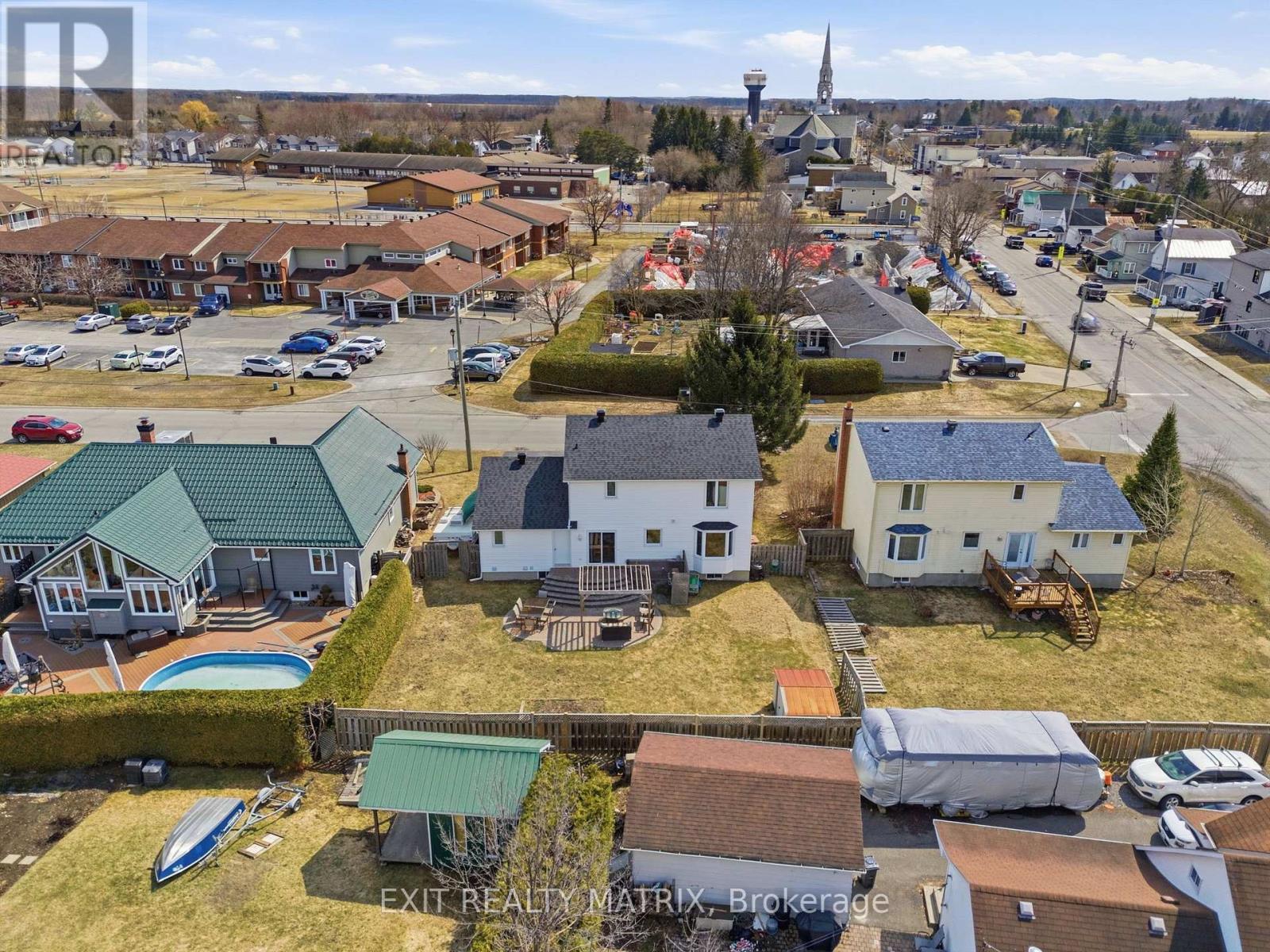 144 CENTENAIRE STREET - 35