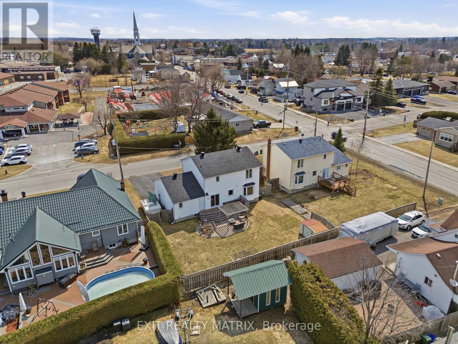 144 CENTENAIRE STREET - 36