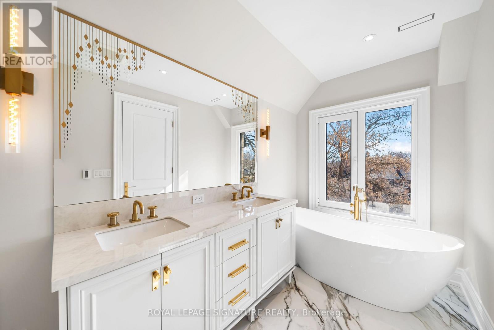 505 SOUDAN AVENUE - 20