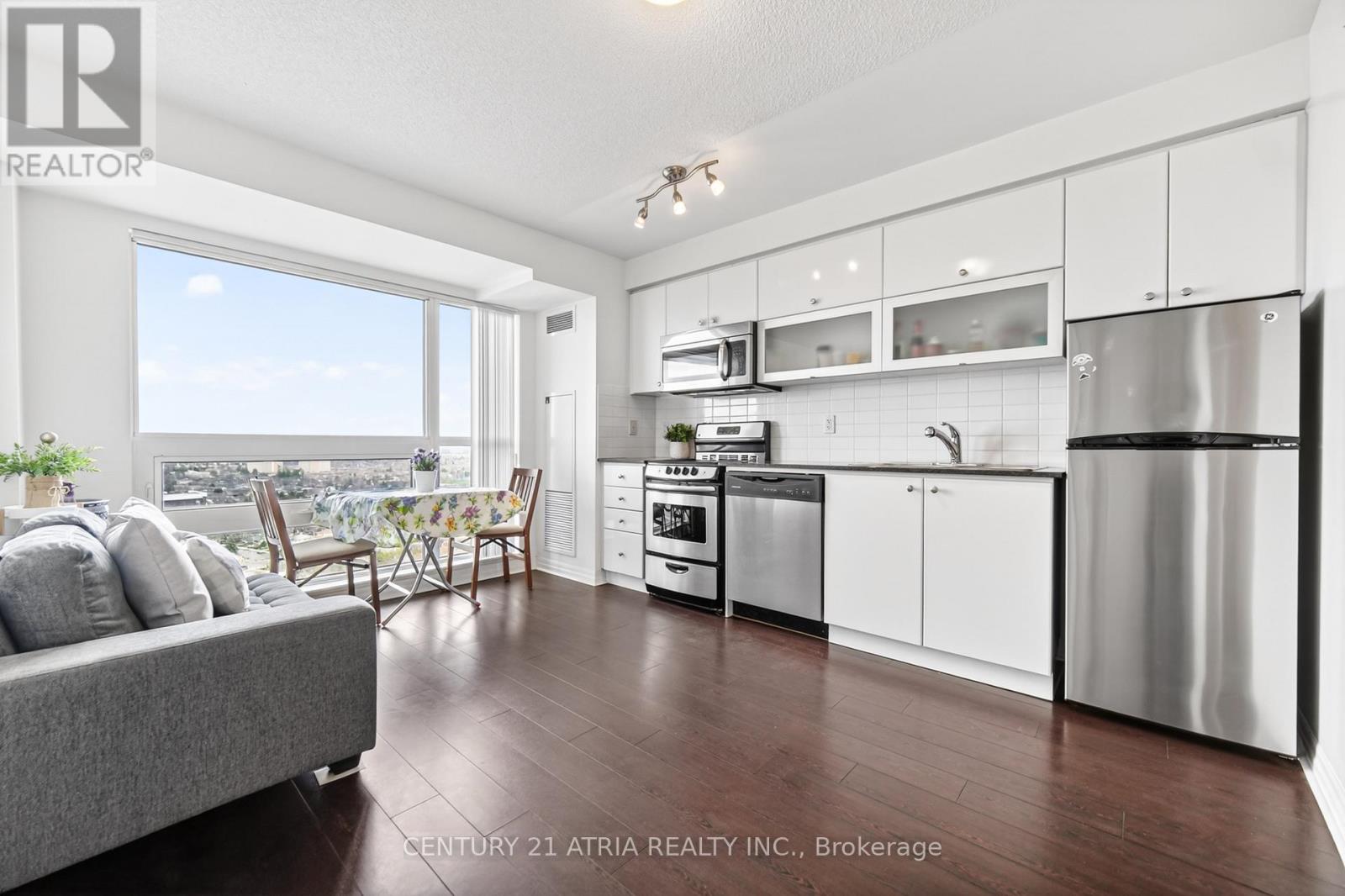 2707 - 2015 SHEPPARD AVENUE E