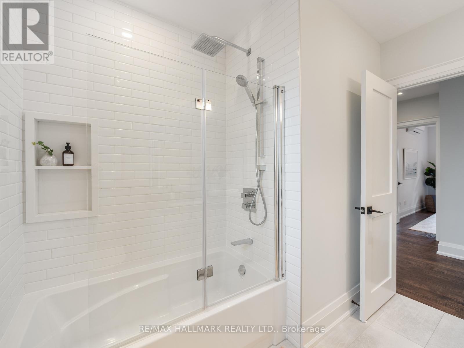 48 PAPERBIRCH DRIVE, Toronto (Banbury-Don Mills), Ontario, M3C2E7 — Photo 32