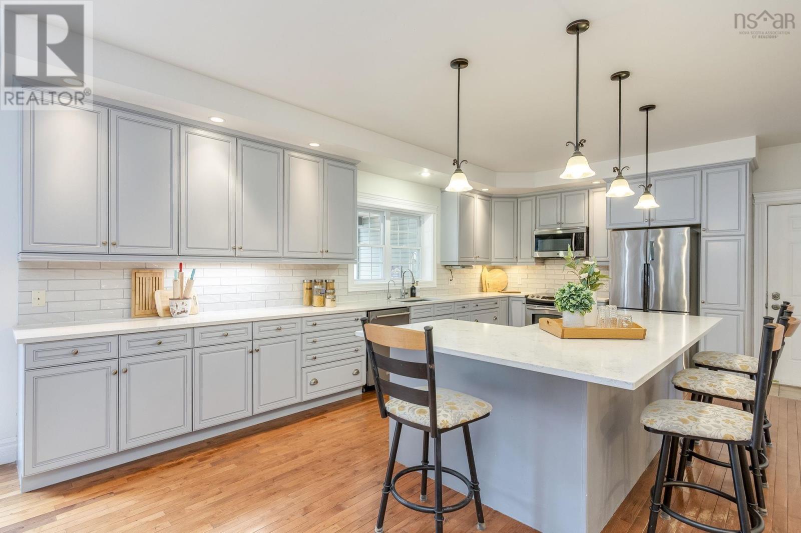 Property 10 of 46 of 274 Harrington Road