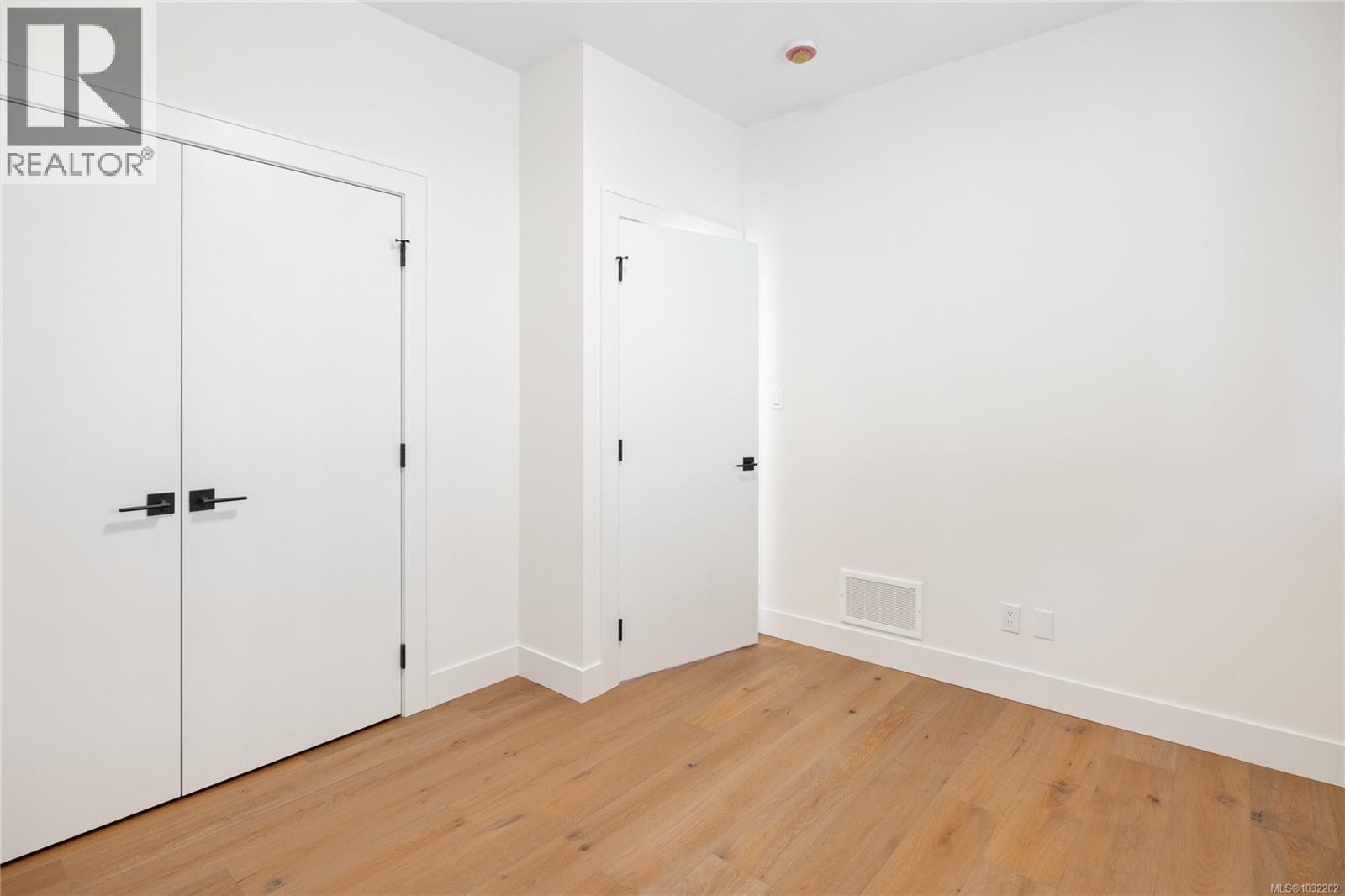 414 Thetis Dr - 44