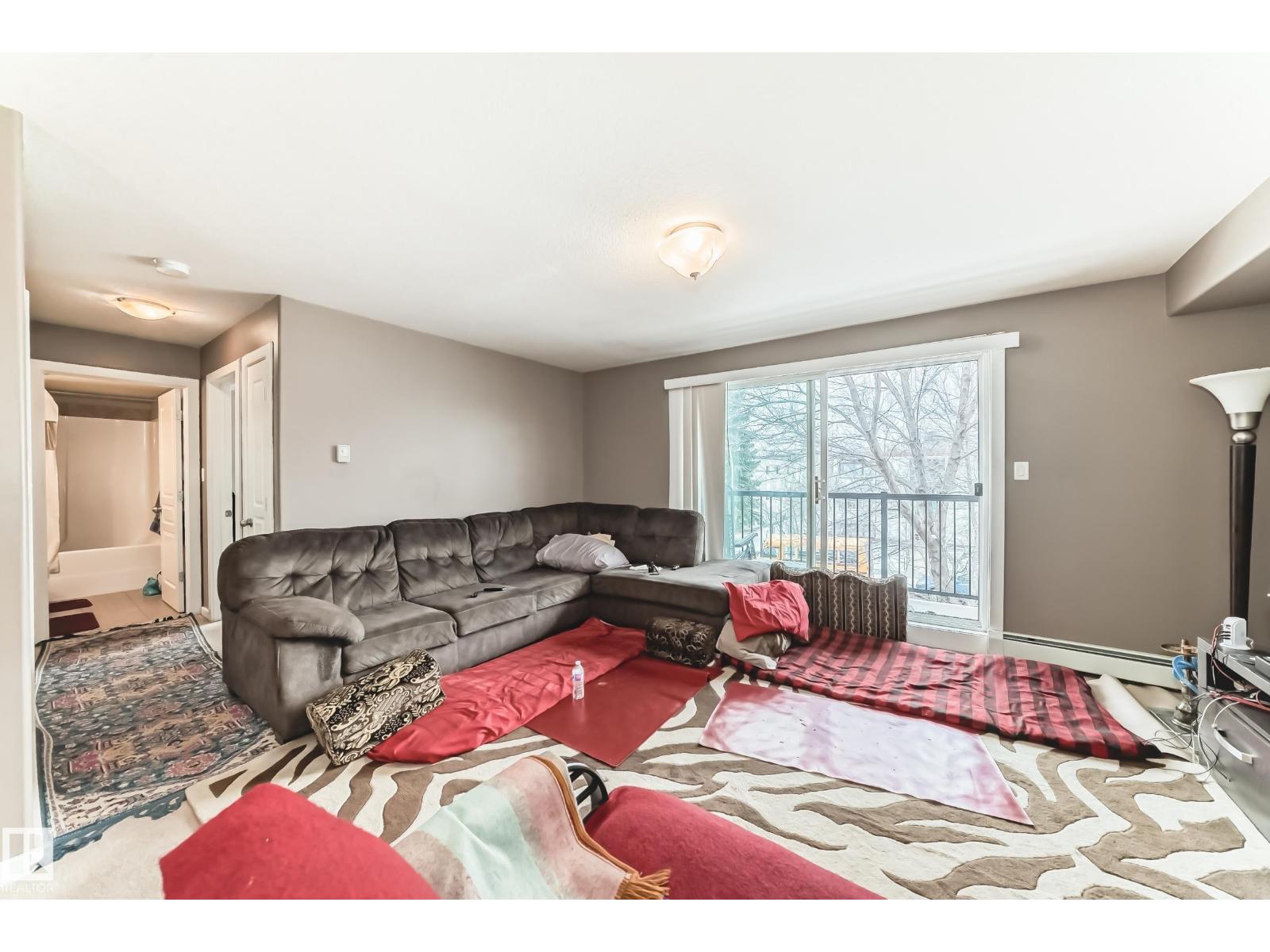 #203 11827 105 ST NW - 13