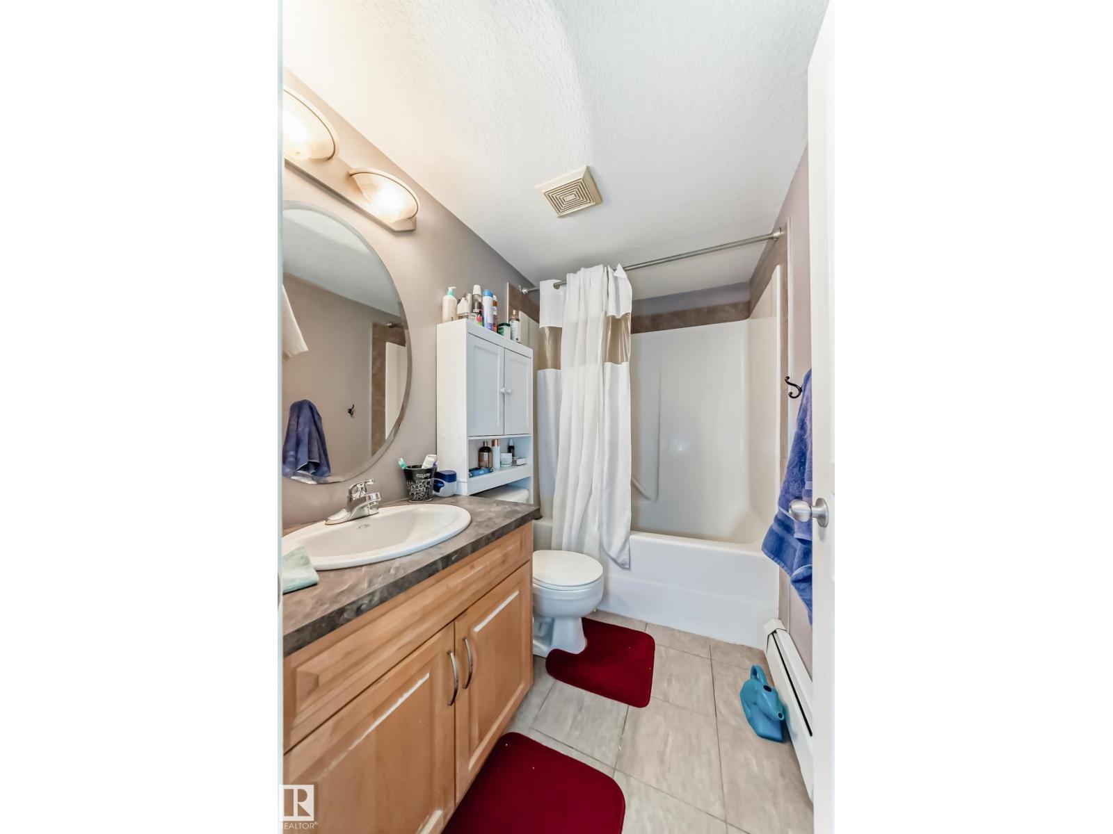 #203 11827 105 ST NW - 22