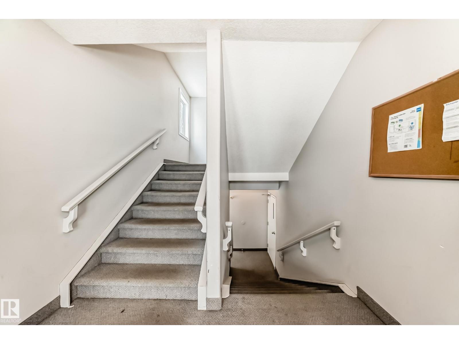 #203 11827 105 ST NW - 27