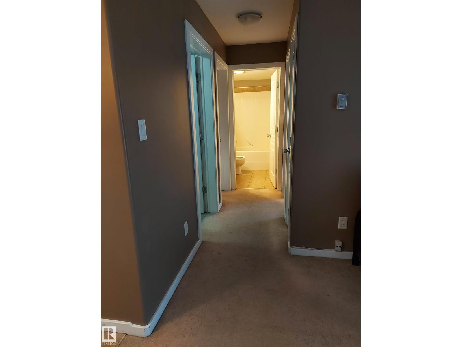 #203 11827 105 ST NW - 38