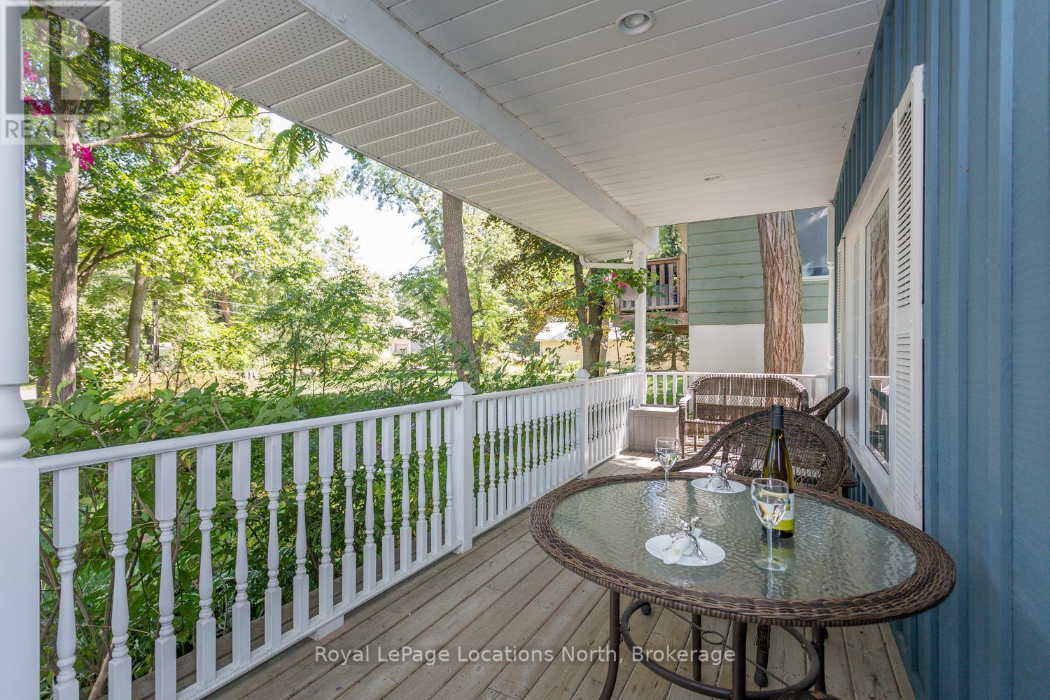 Front Porch Envy - Peace & Privacy