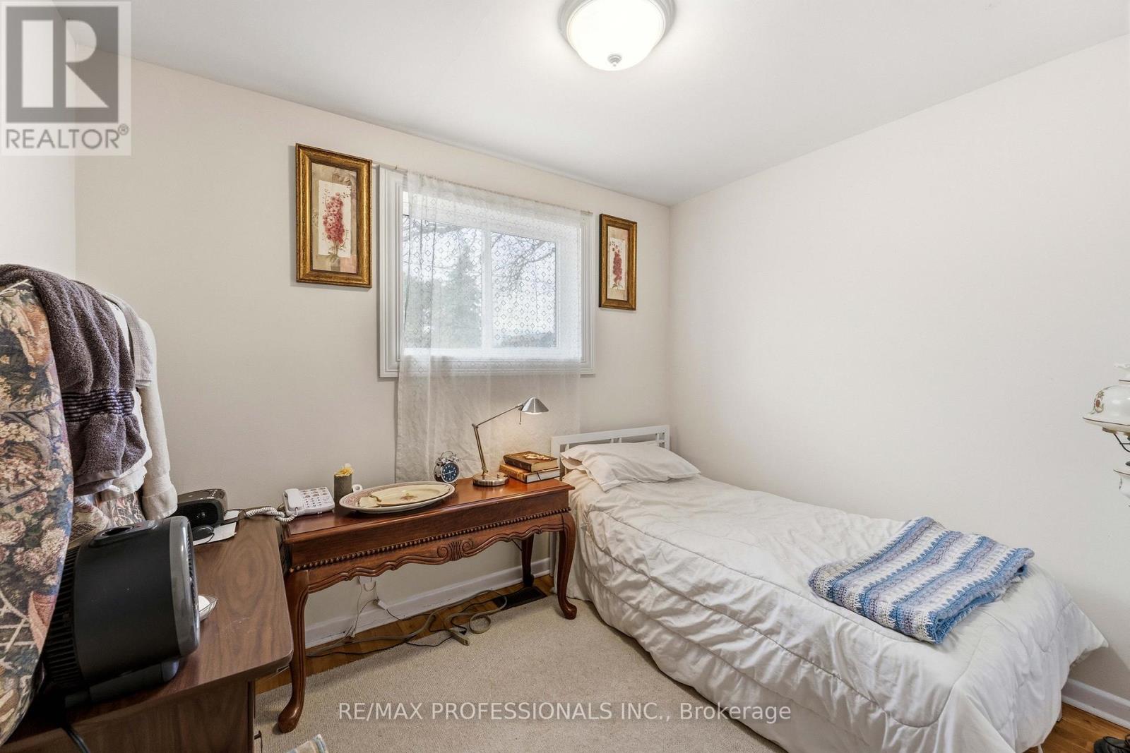 473 SAMFORD PLACE - 16