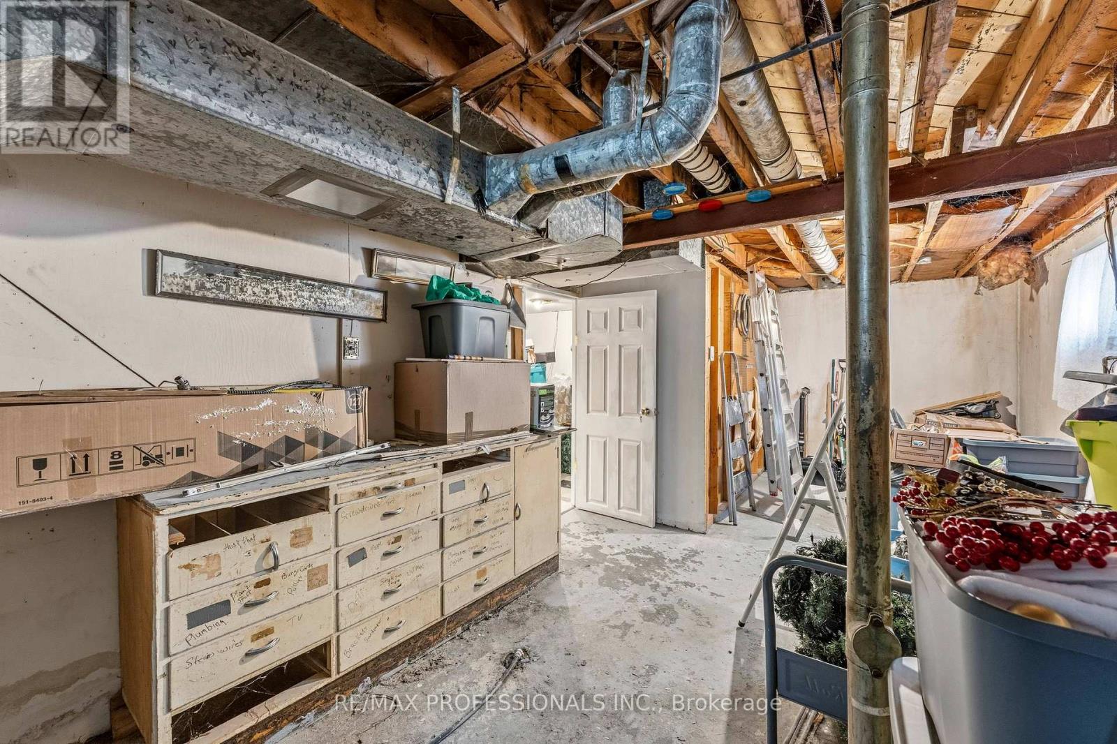 473 SAMFORD PLACE - 26