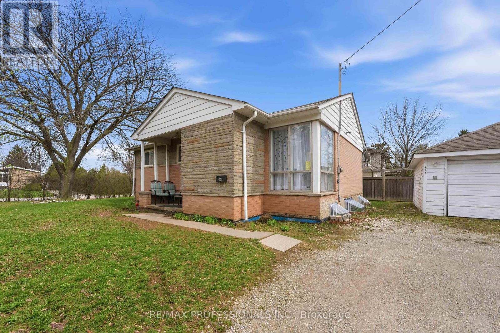 473 SAMFORD PLACE - 4