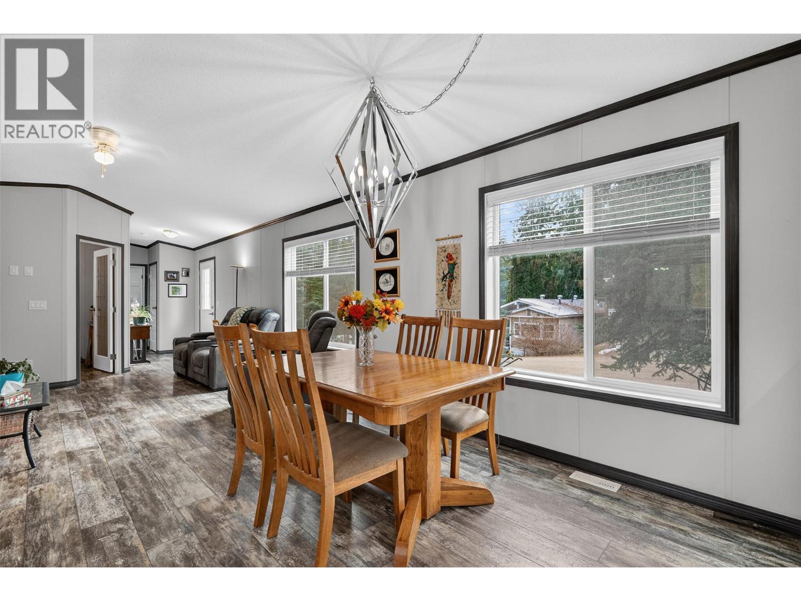 11 5235 Shaw Road, Salmon Arm