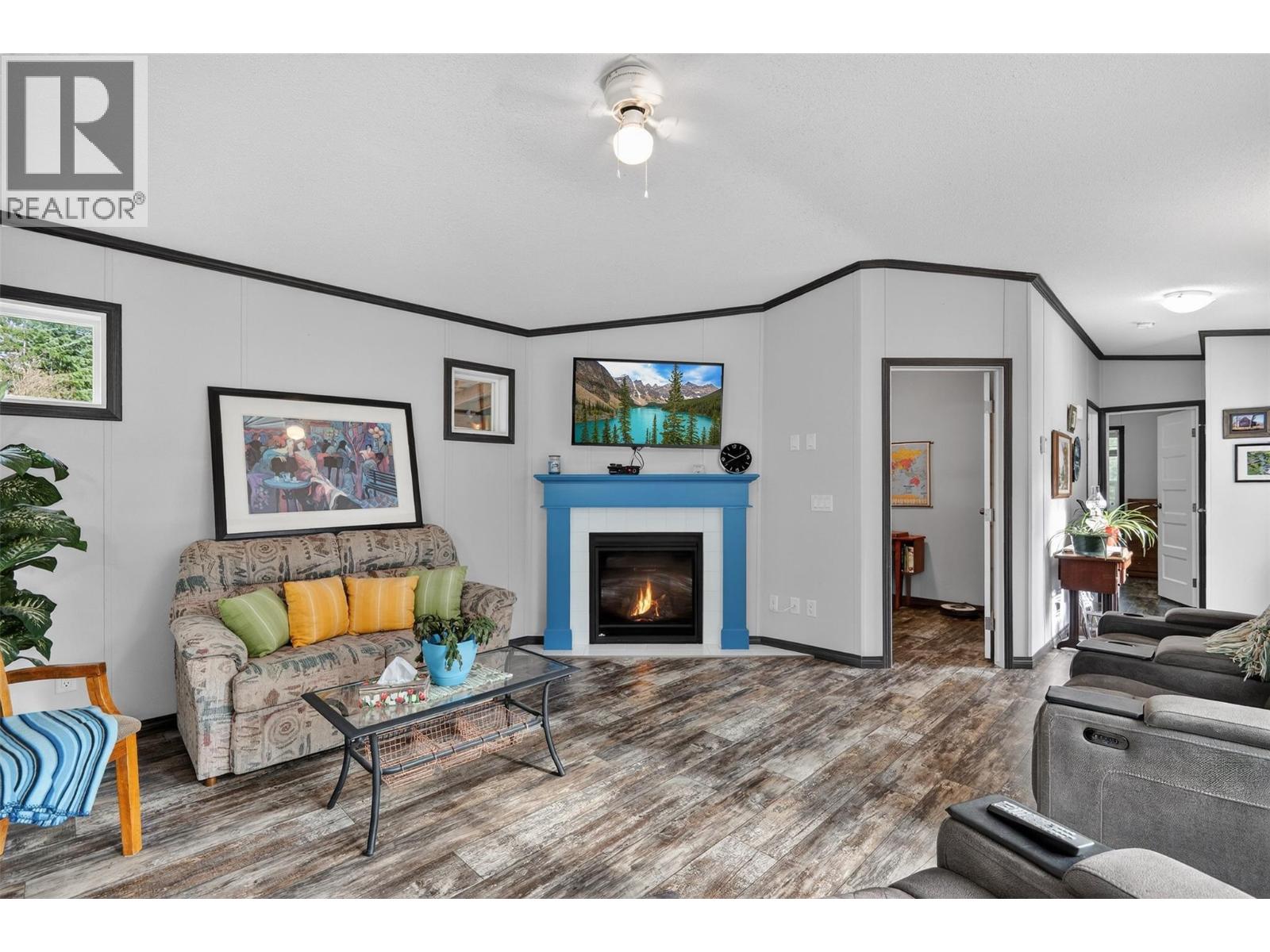 11 5235 Shaw Road, Salmon Arm