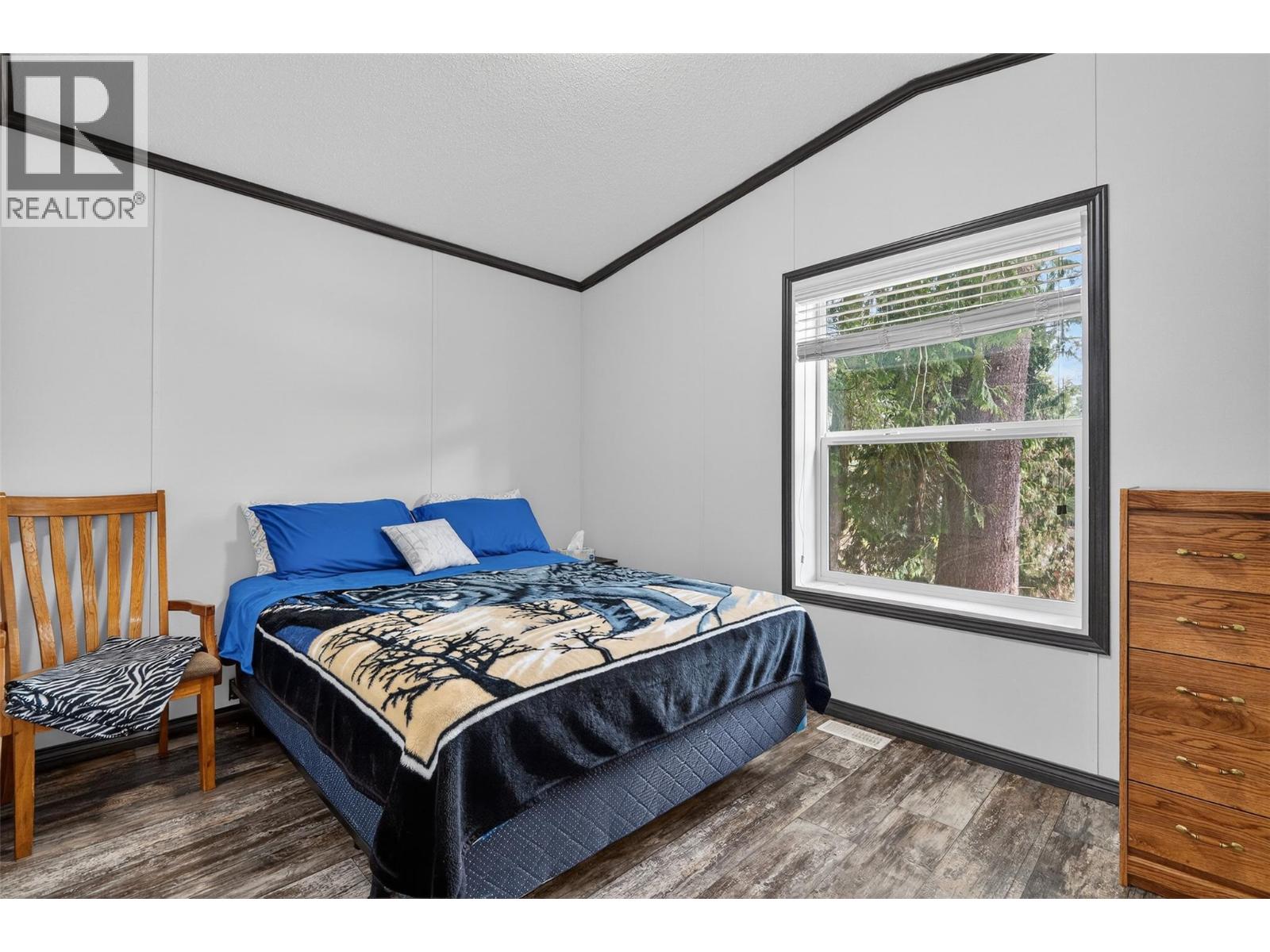 11 5235 Shaw Road, Salmon Arm