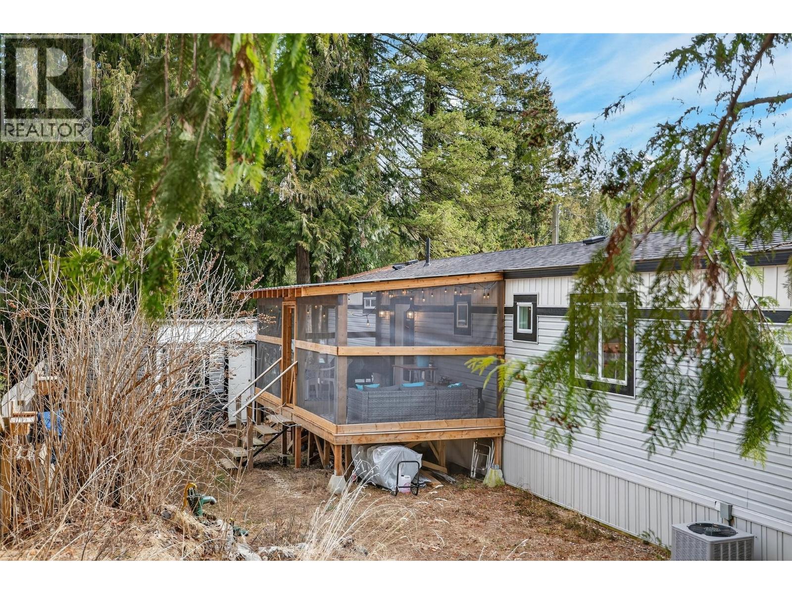 11 5235 Shaw Road, Salmon Arm
