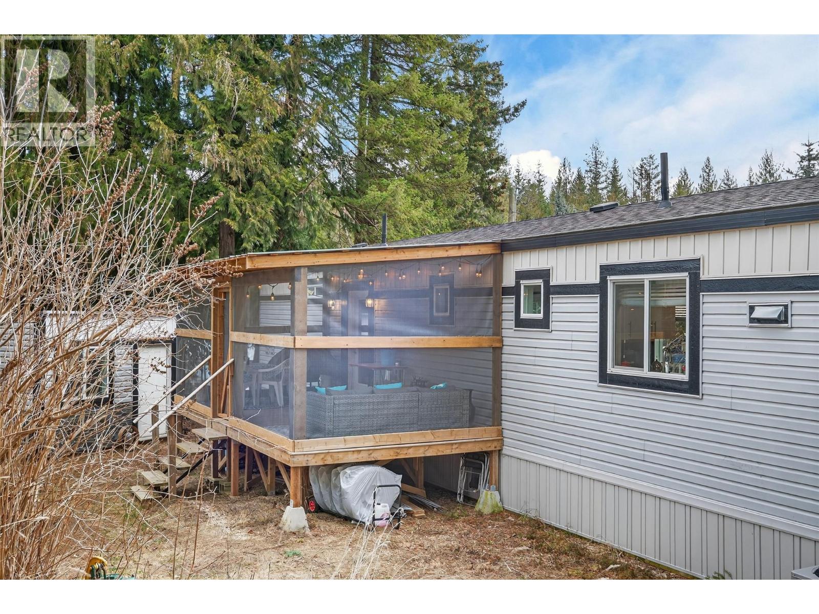 11 5235 Shaw Road, Salmon Arm