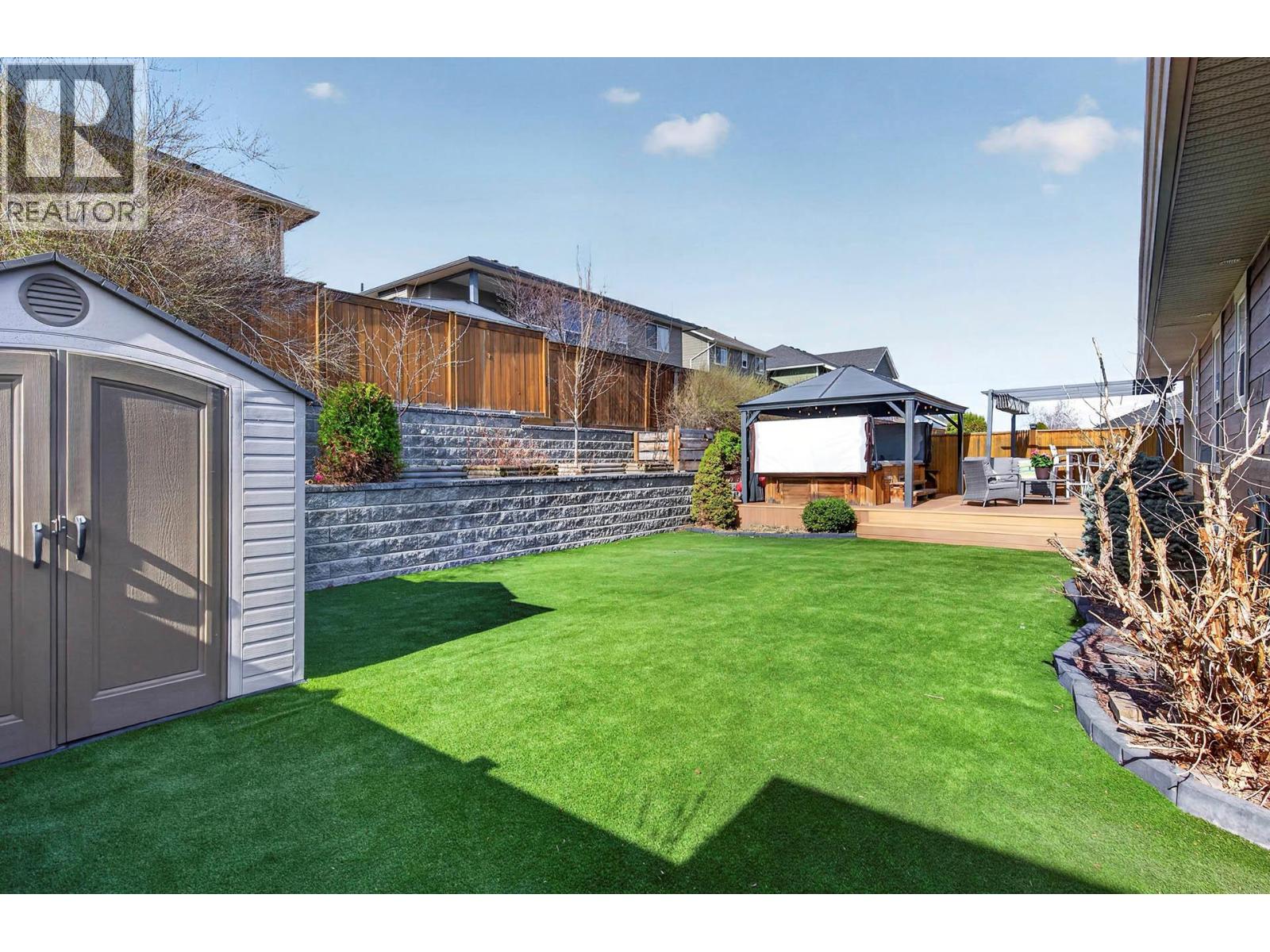 2633 TELFORD DRIVE - 21