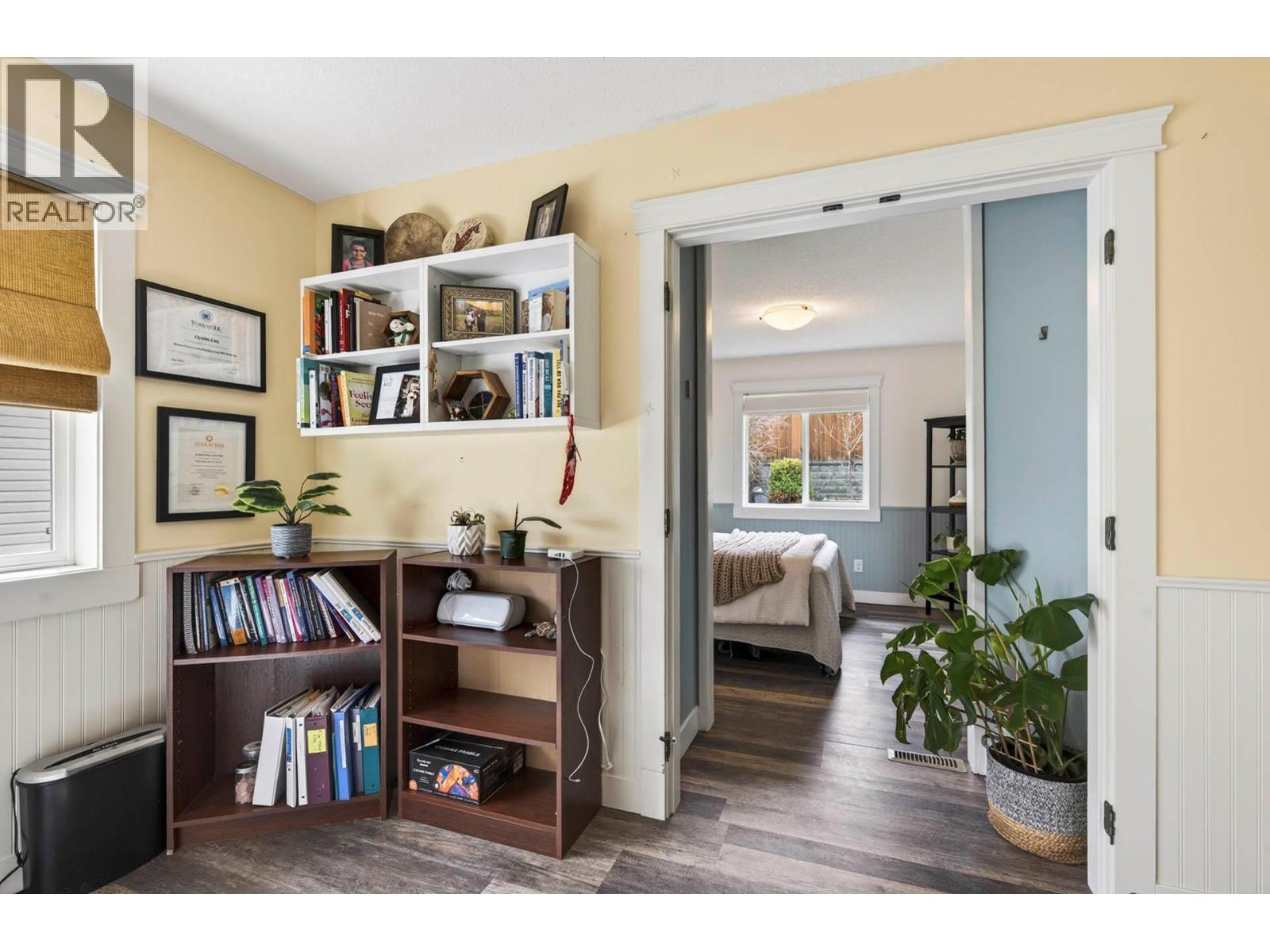 2633 TELFORD DRIVE - 34