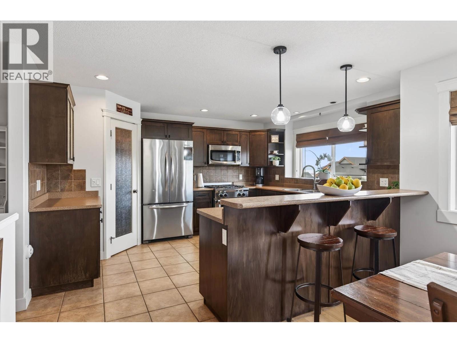 2633 TELFORD DRIVE - 4