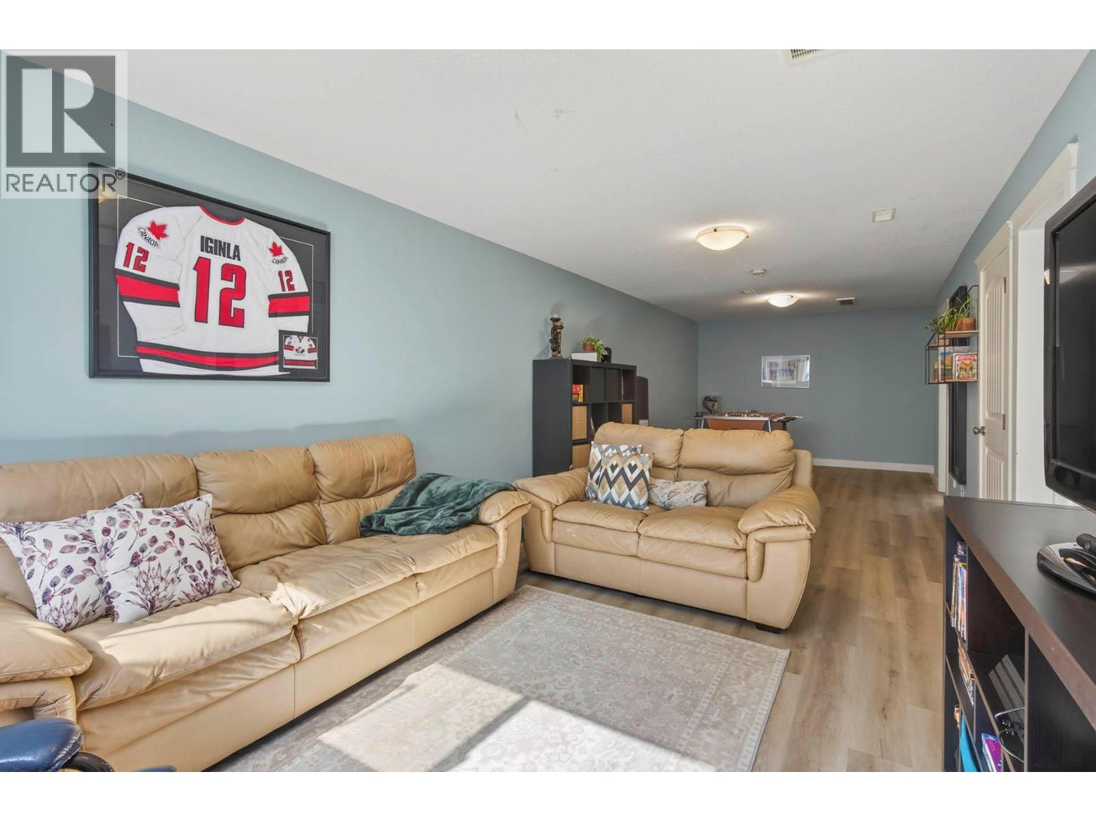 2633 TELFORD DRIVE - 43