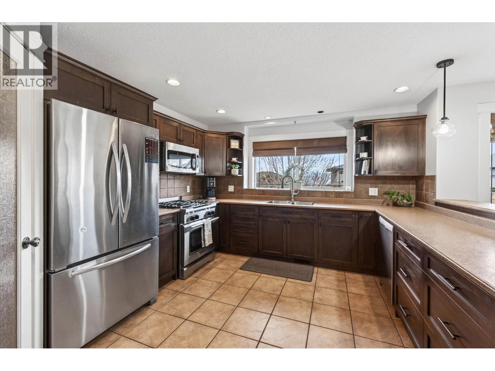 2633 TELFORD DRIVE - 6