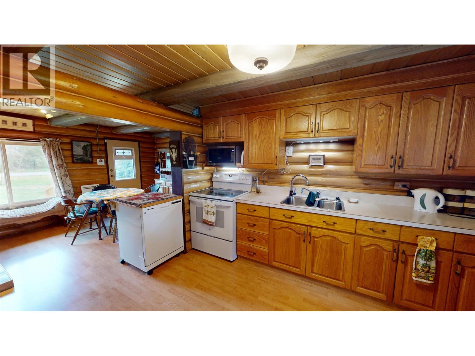 805 16TH AVENUE S - 6