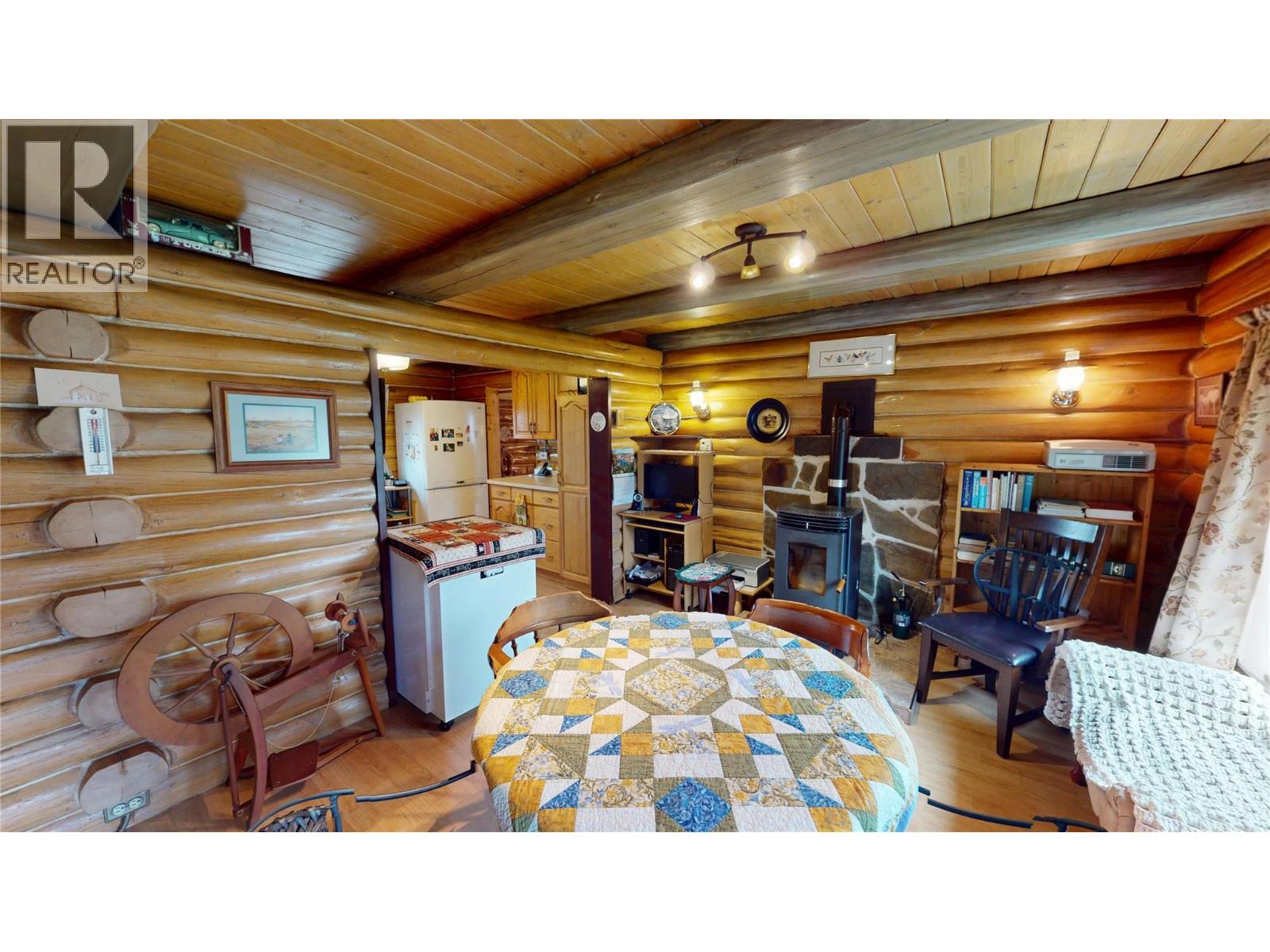 805 16TH AVENUE S - 8