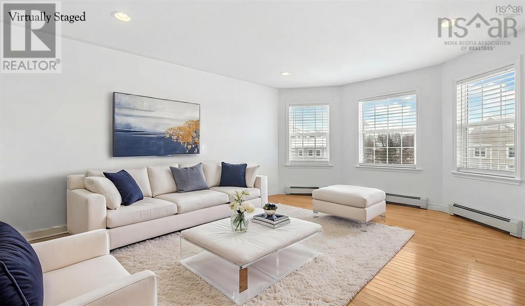 Property 11 of 40 of 32 Falcon Crest Court