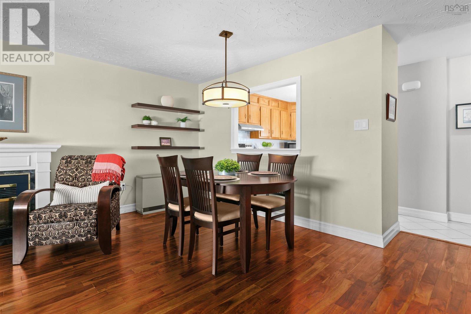 Property 9 of 33 of 5568 Carriageway Crescent