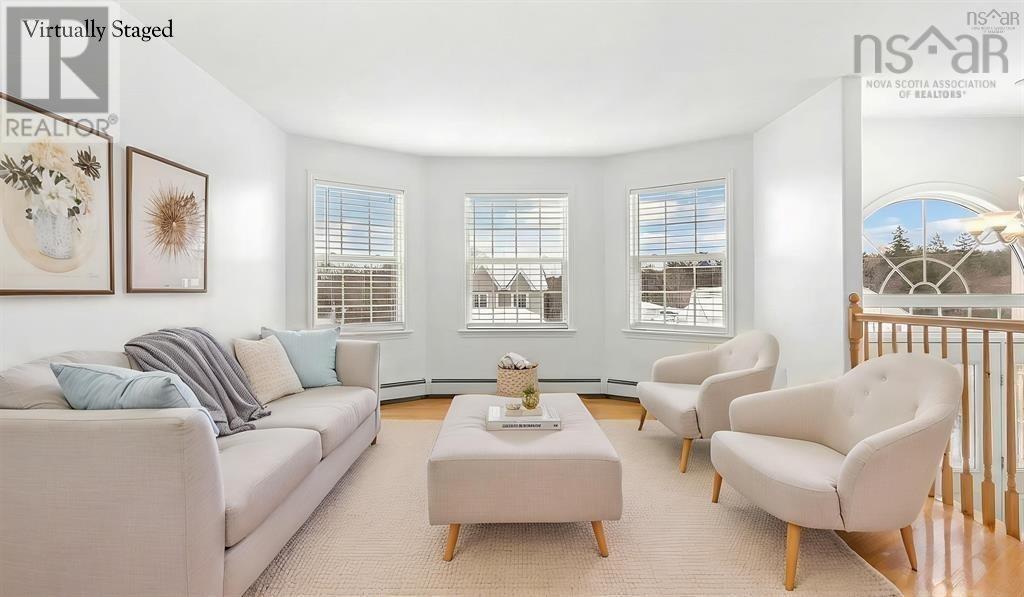 Property 4 of 40 of 32 Falcon Crest Court