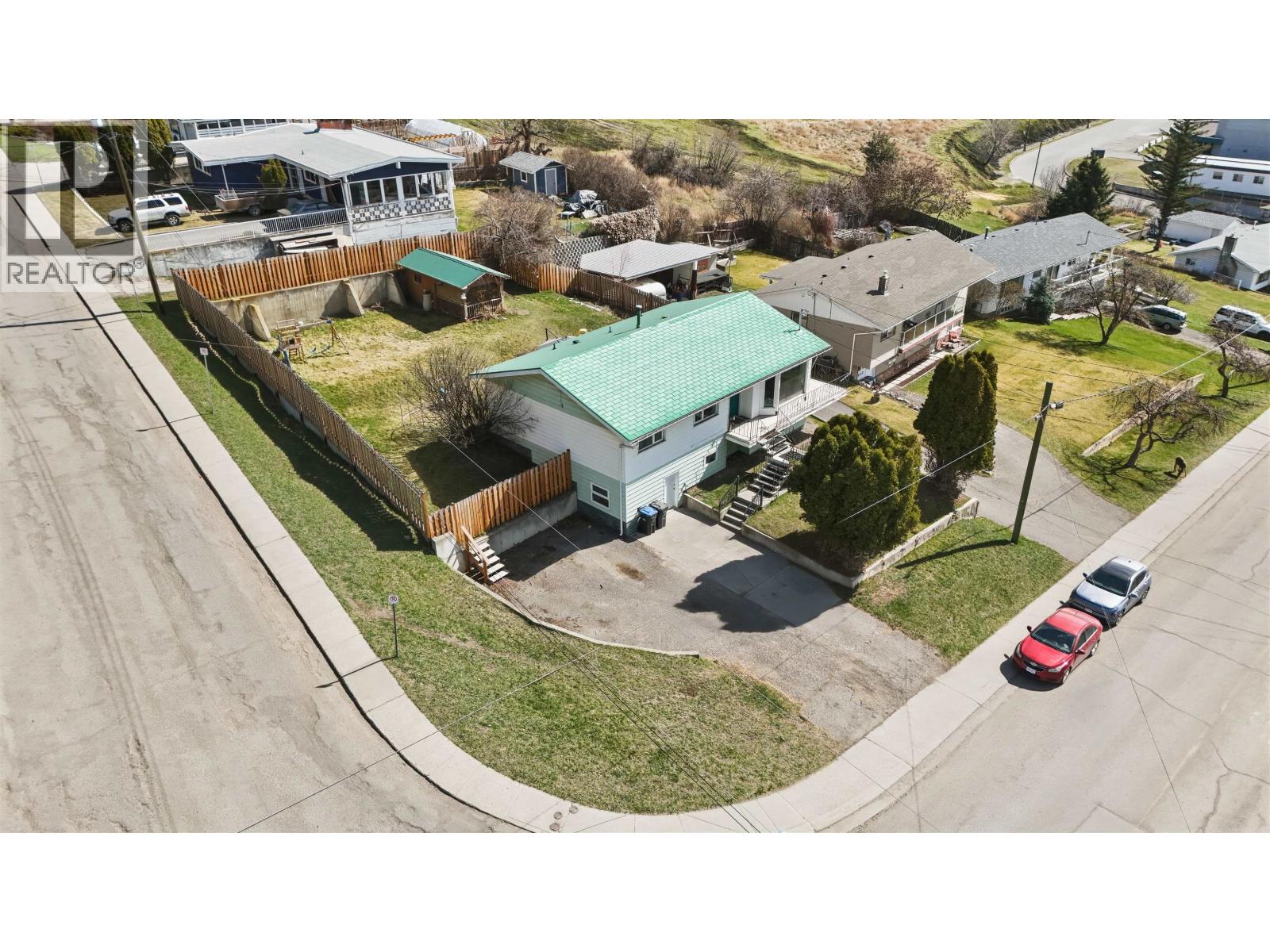 496 N SIXTH AVENUE - 3