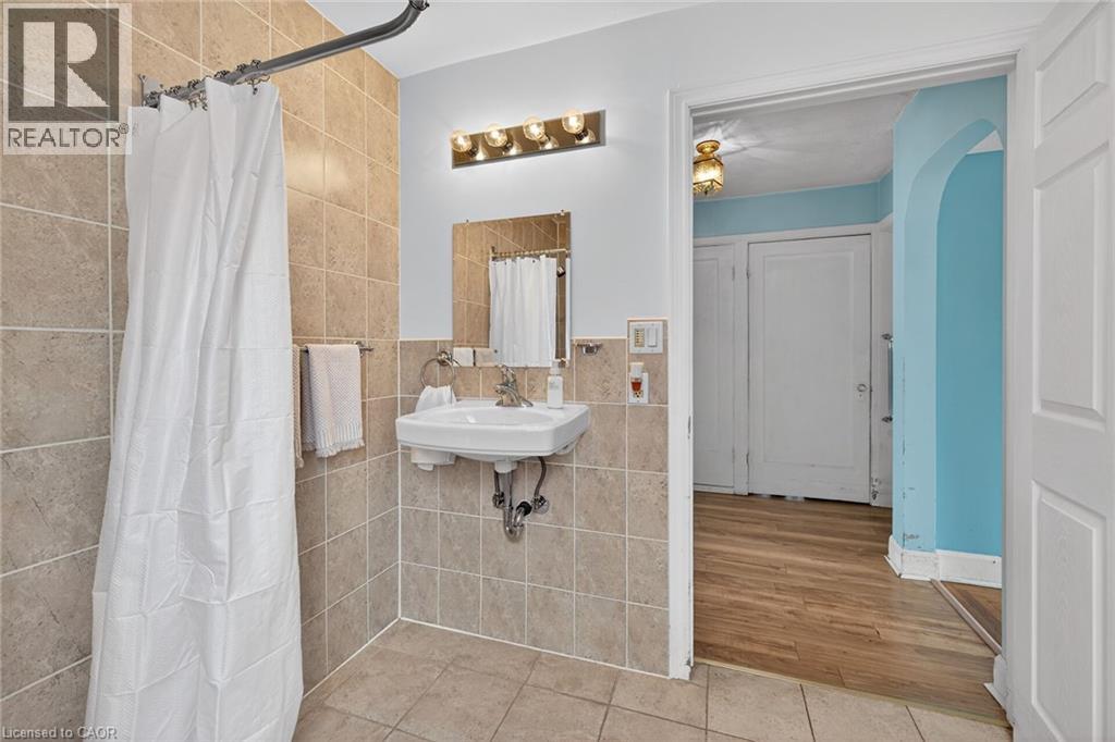 163 ROSEDALE Avenue - 24
