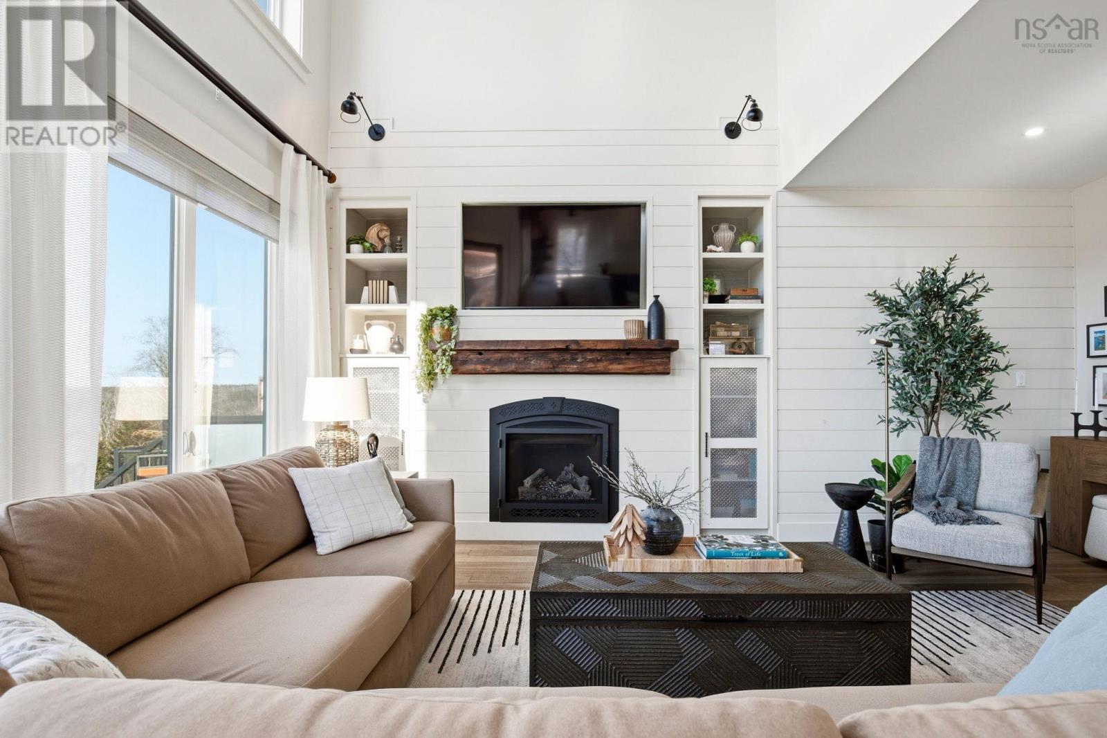 Property 16 of 44 of 83 Brunello Boulevard