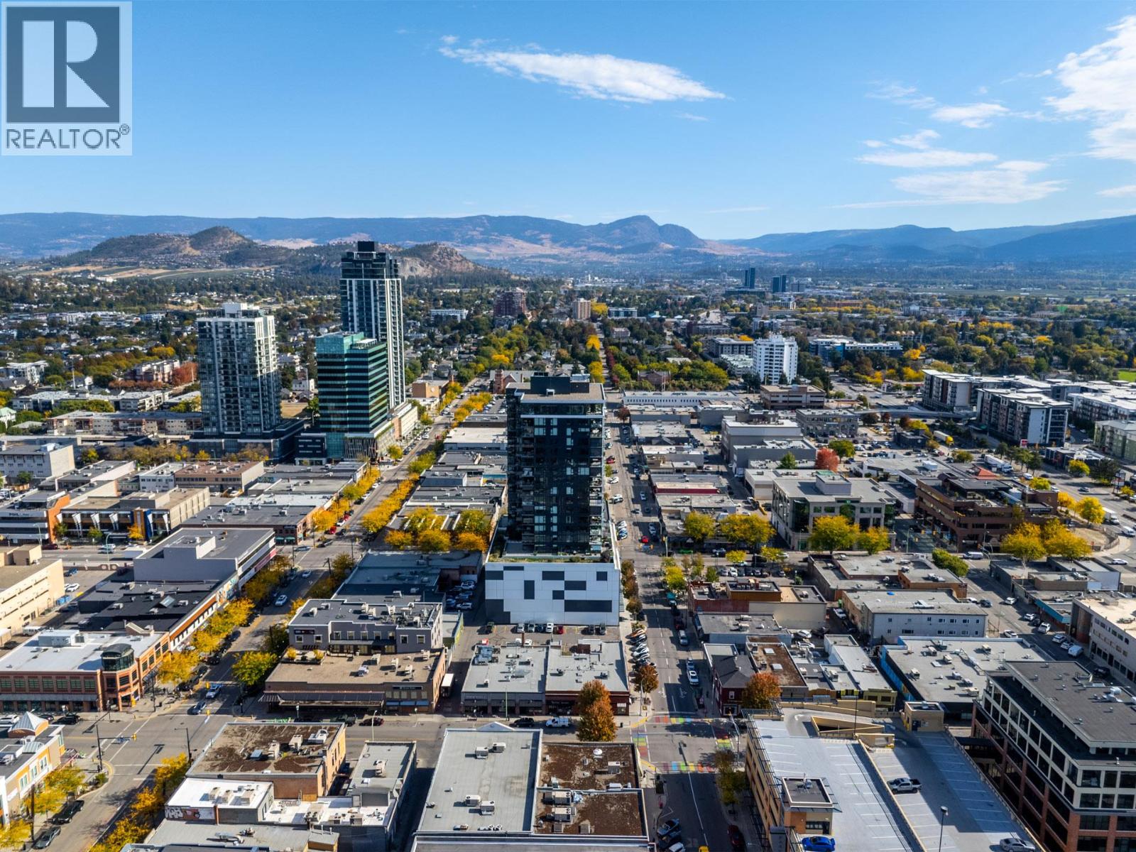 802 1588 Ellis Street, Kelowna