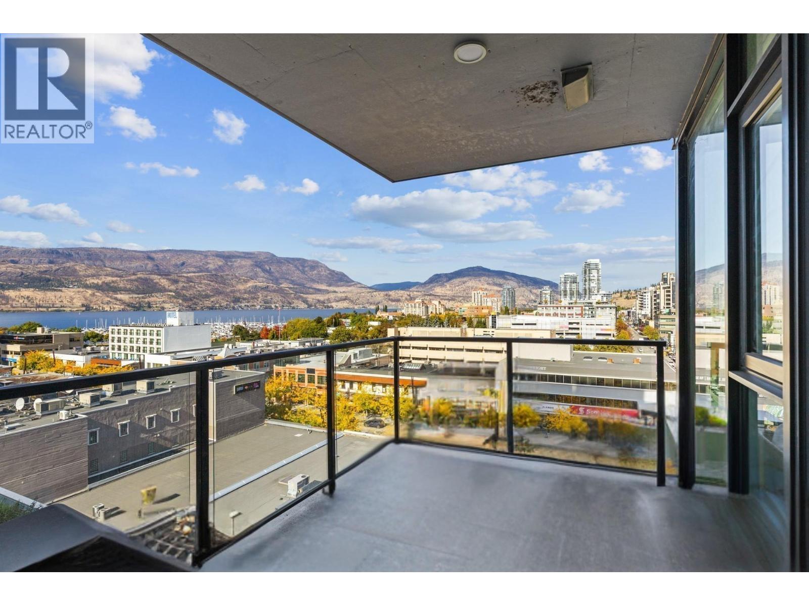 802 1588 Ellis Street, Kelowna