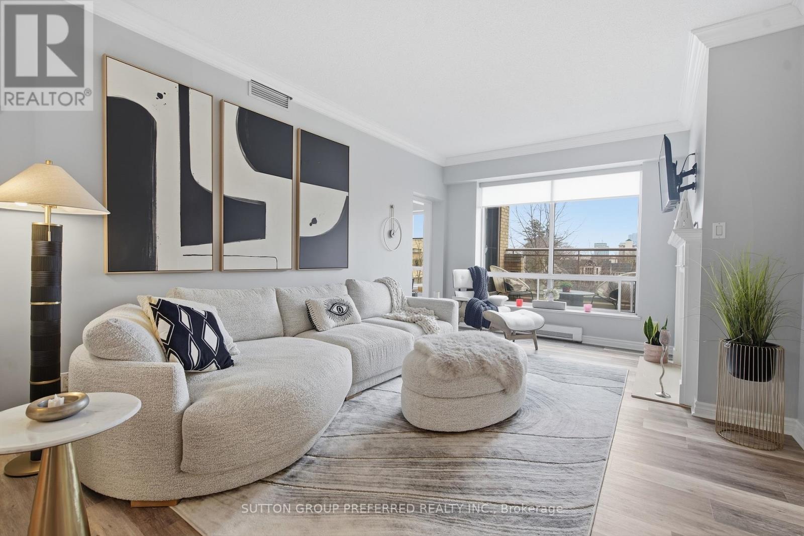 #310 250 SYDENHAM STREET - 18