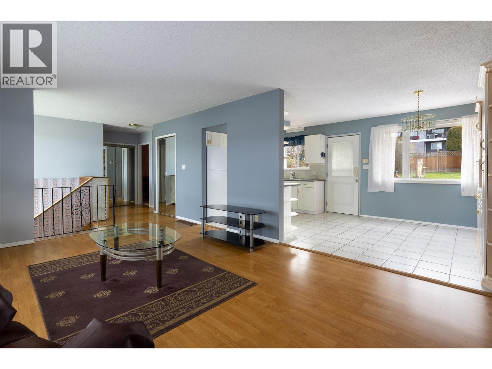 6827 Herry Road, Vernon