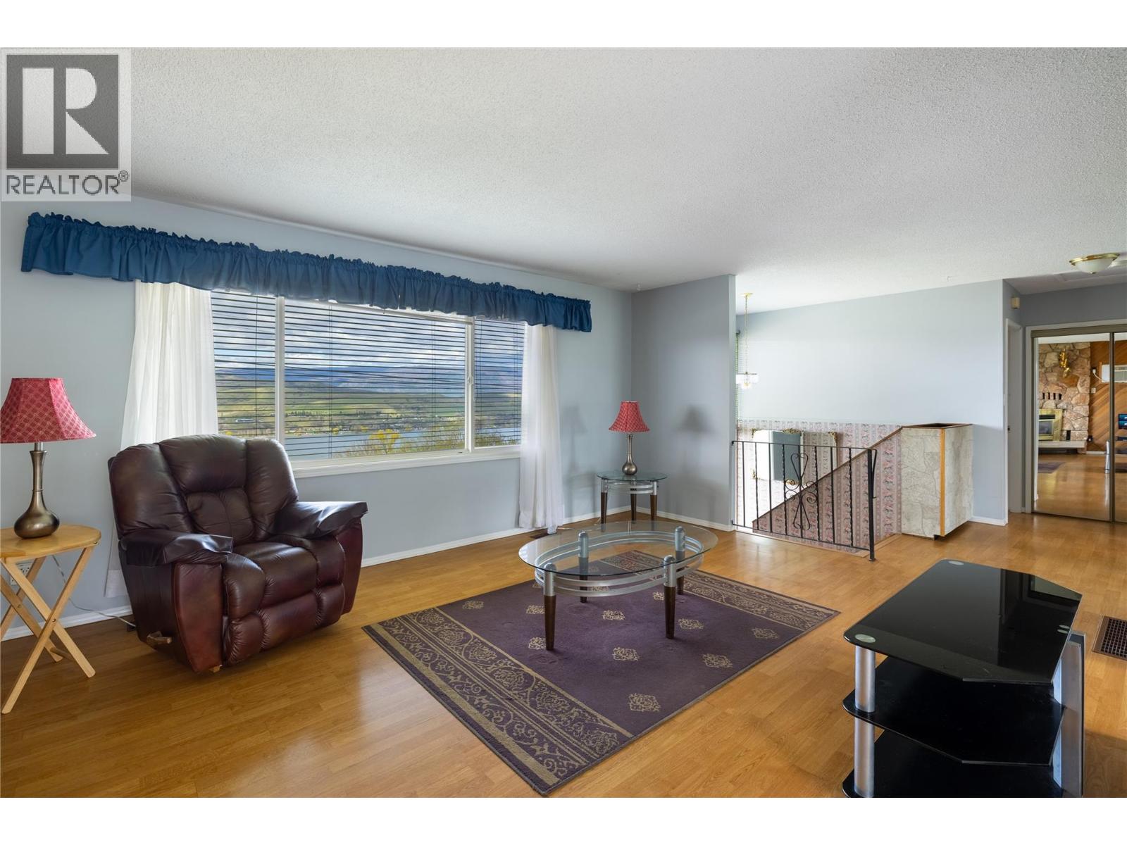 6827 Herry Road, Vernon