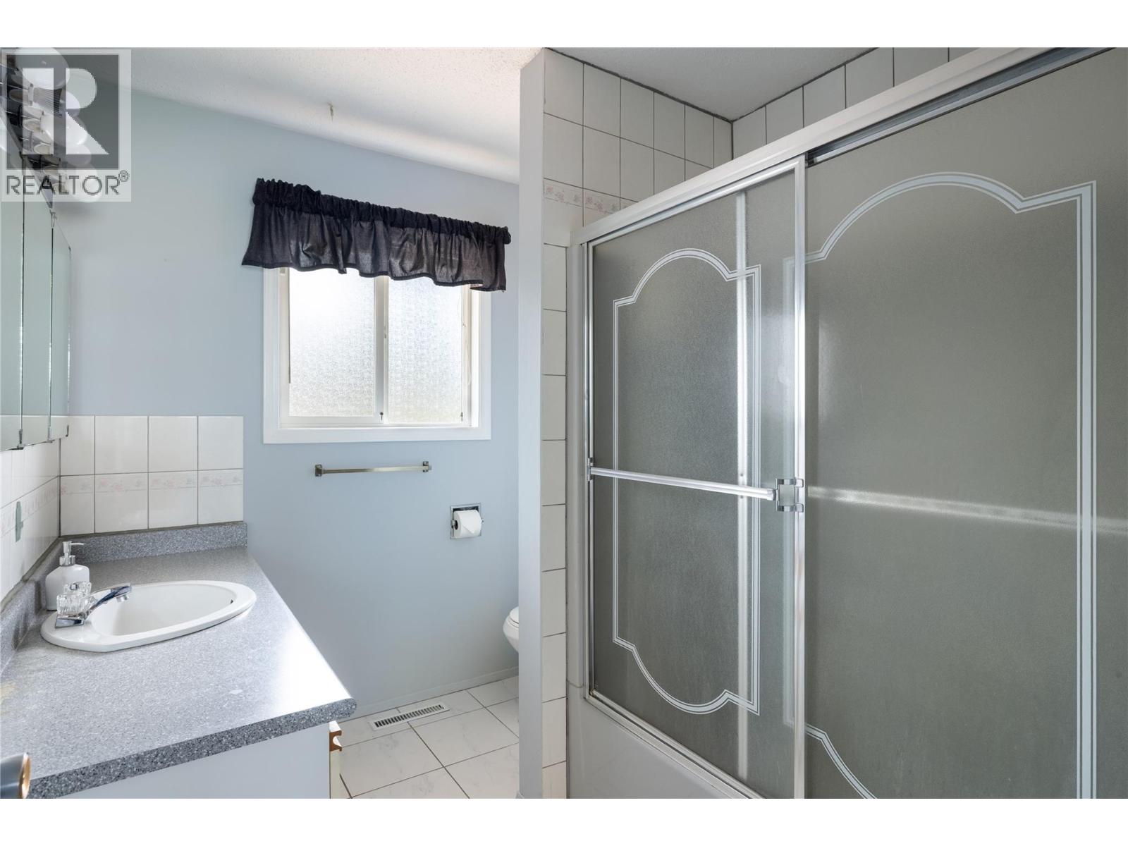 6827 Herry Road, Vernon